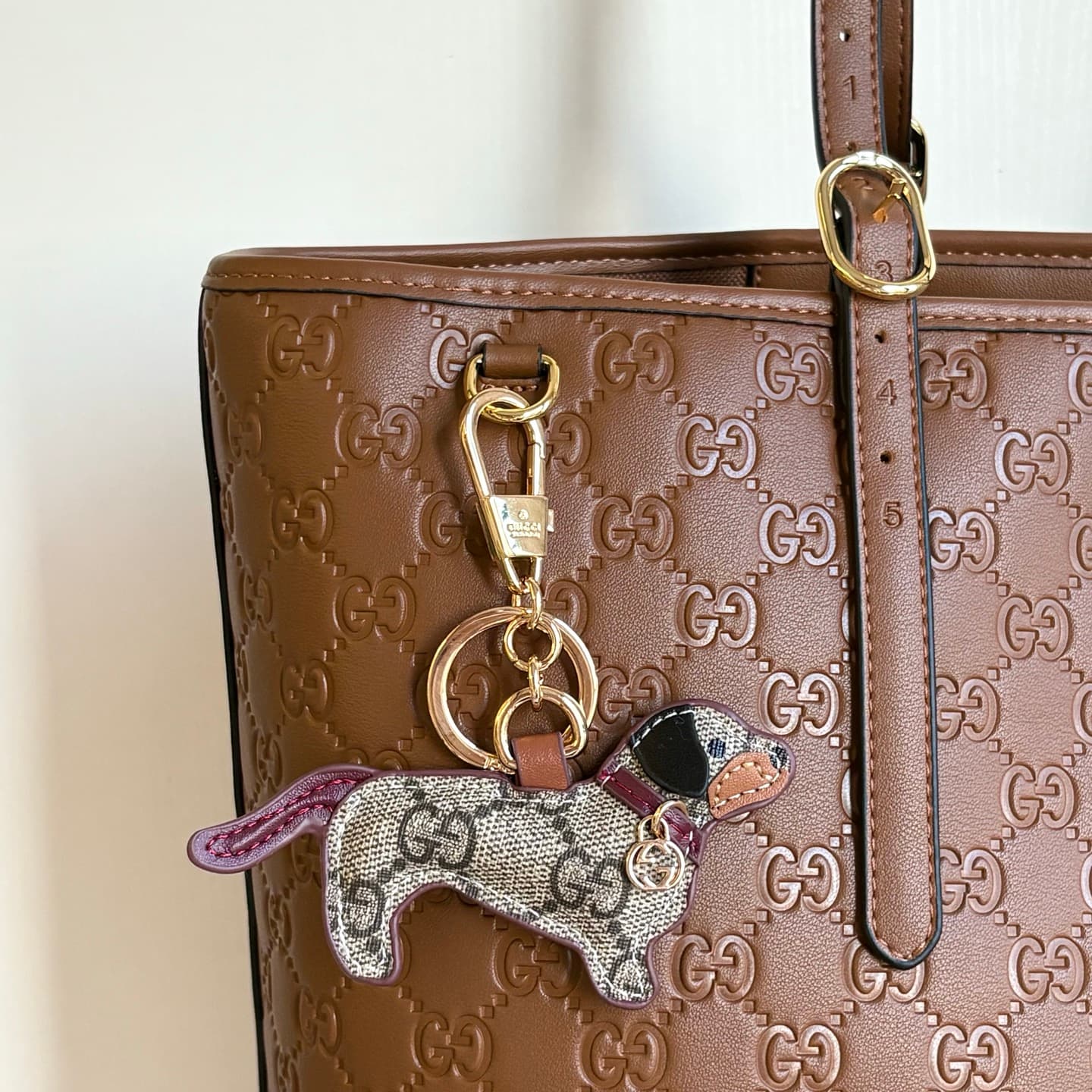 Gucci Product 847455