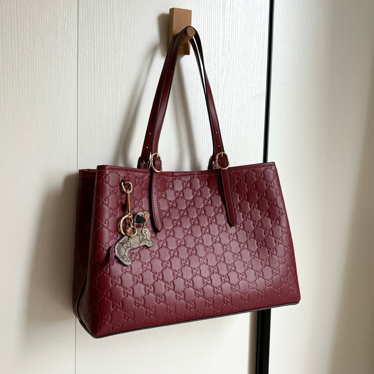 Gucci Large Product 815213