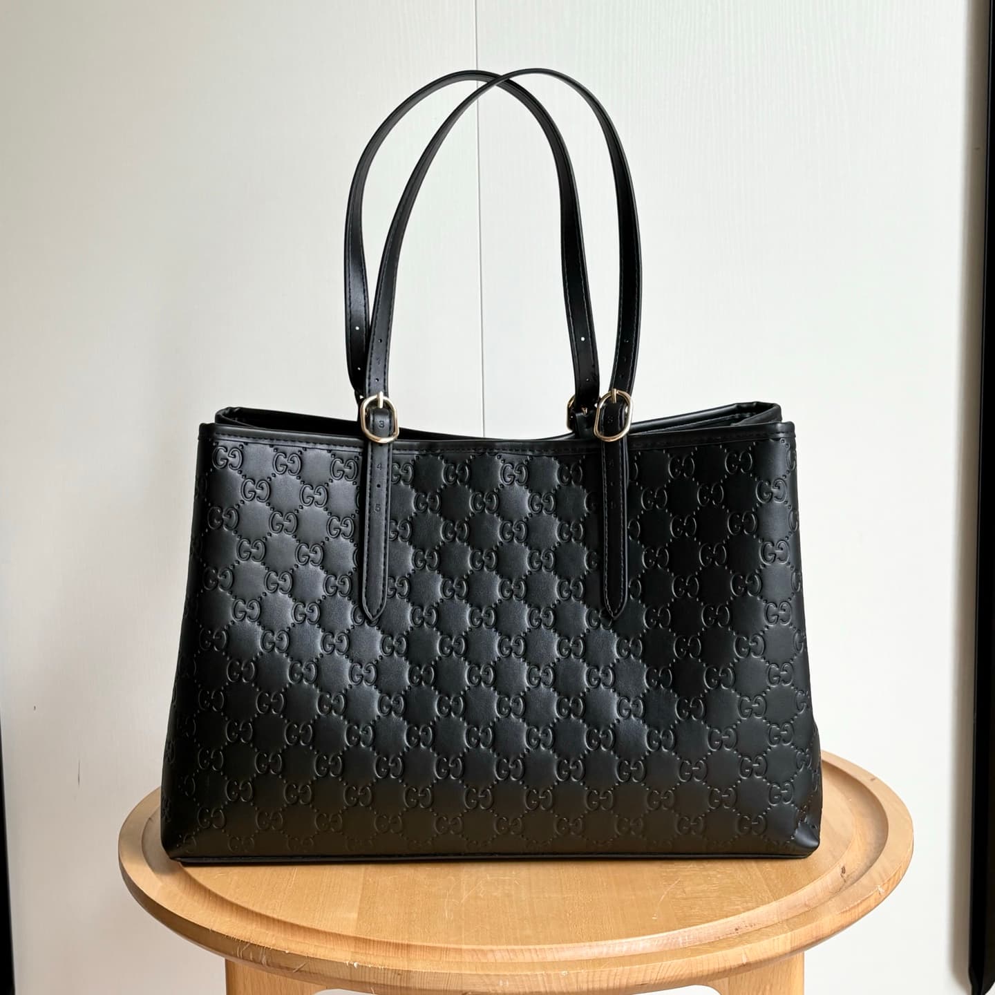 Gucci Large Product 815213