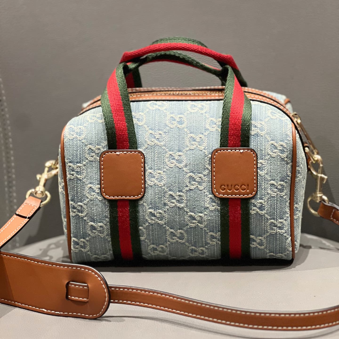 Gucci Mini Product 859975