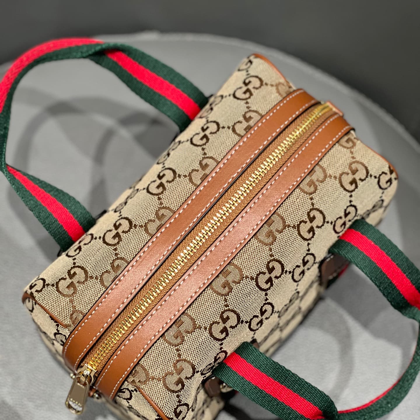 Gucci Product 859975