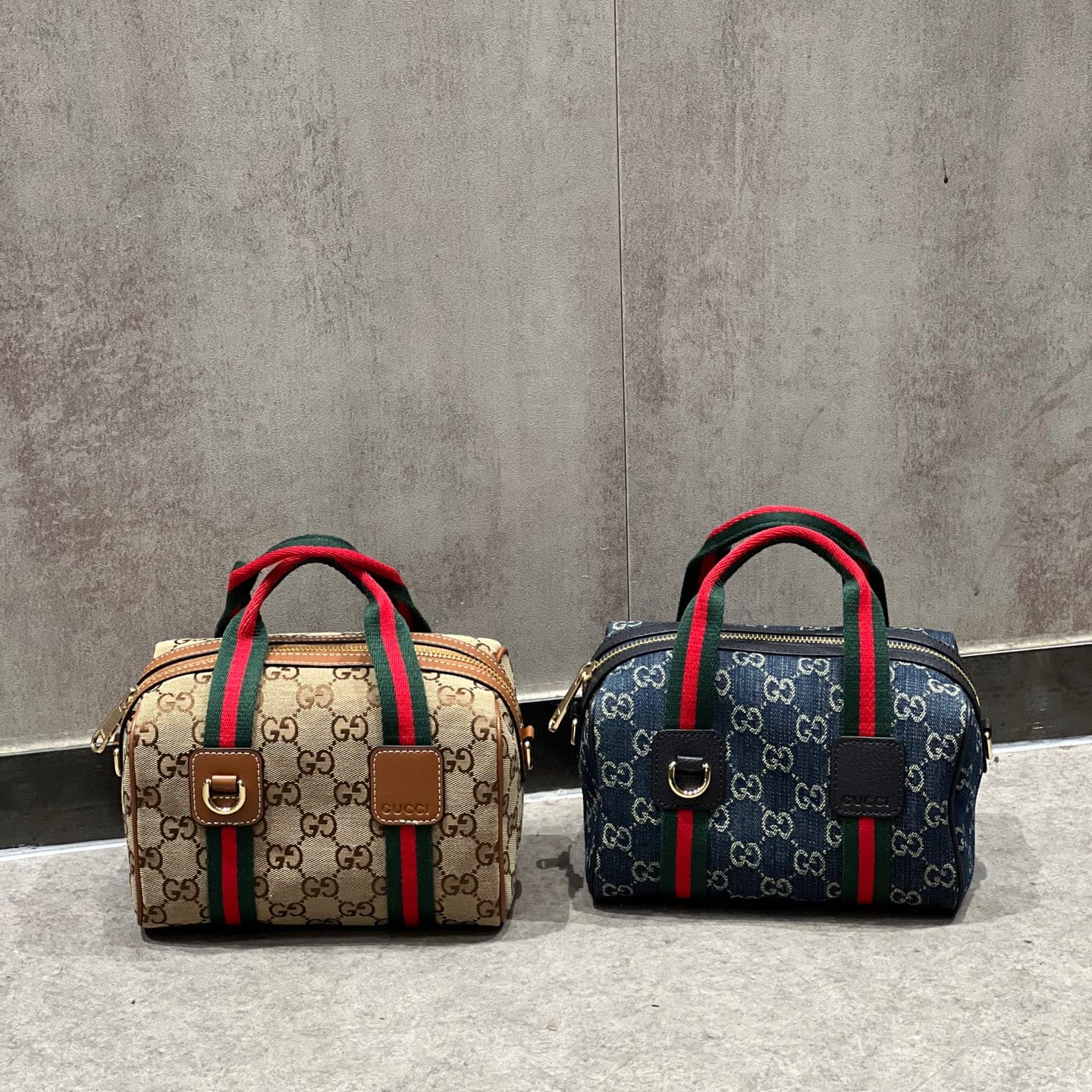 Gucci Product 859975