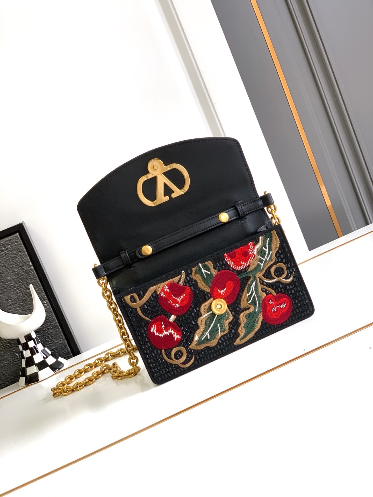 Valentino Shoulder Bag 9935