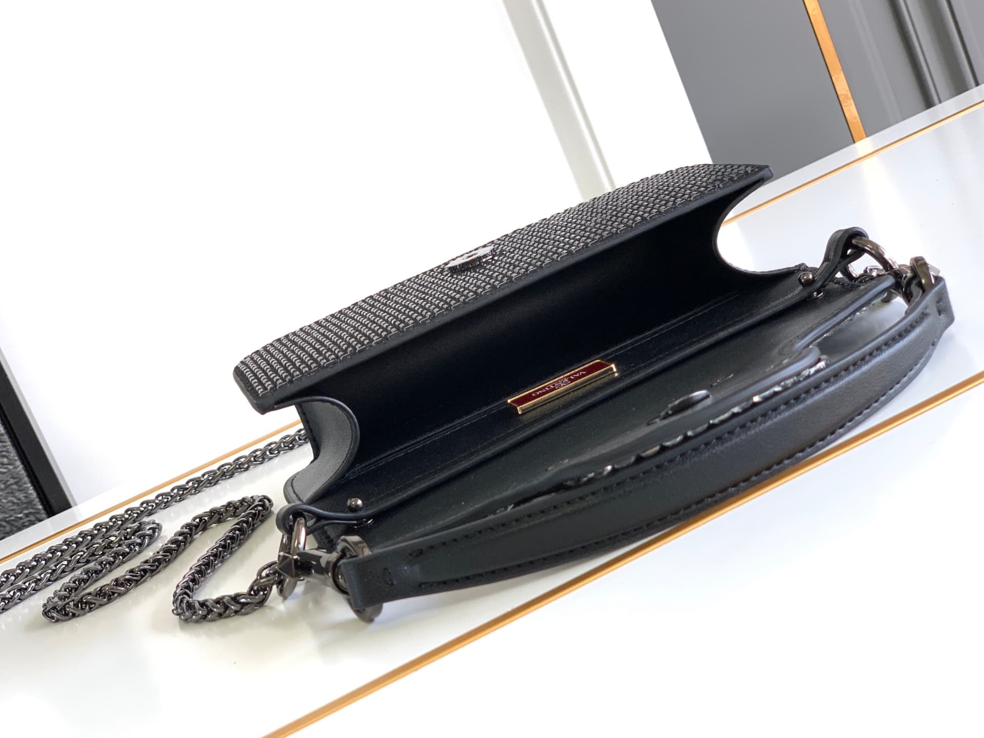 Valentino Mini Crossbody Bag 6065-2