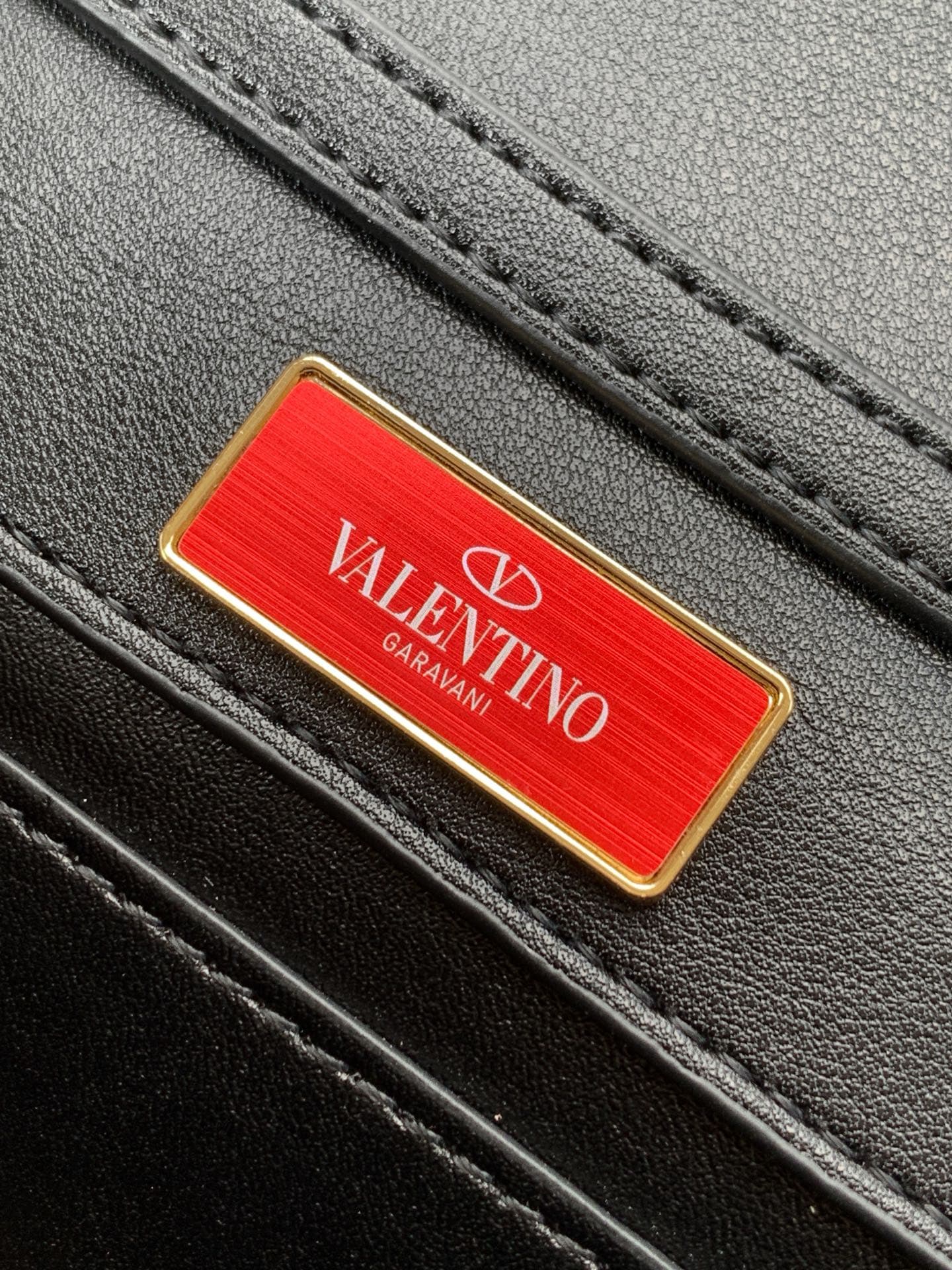 Valentino Mini Crossbody Bag 6065-2