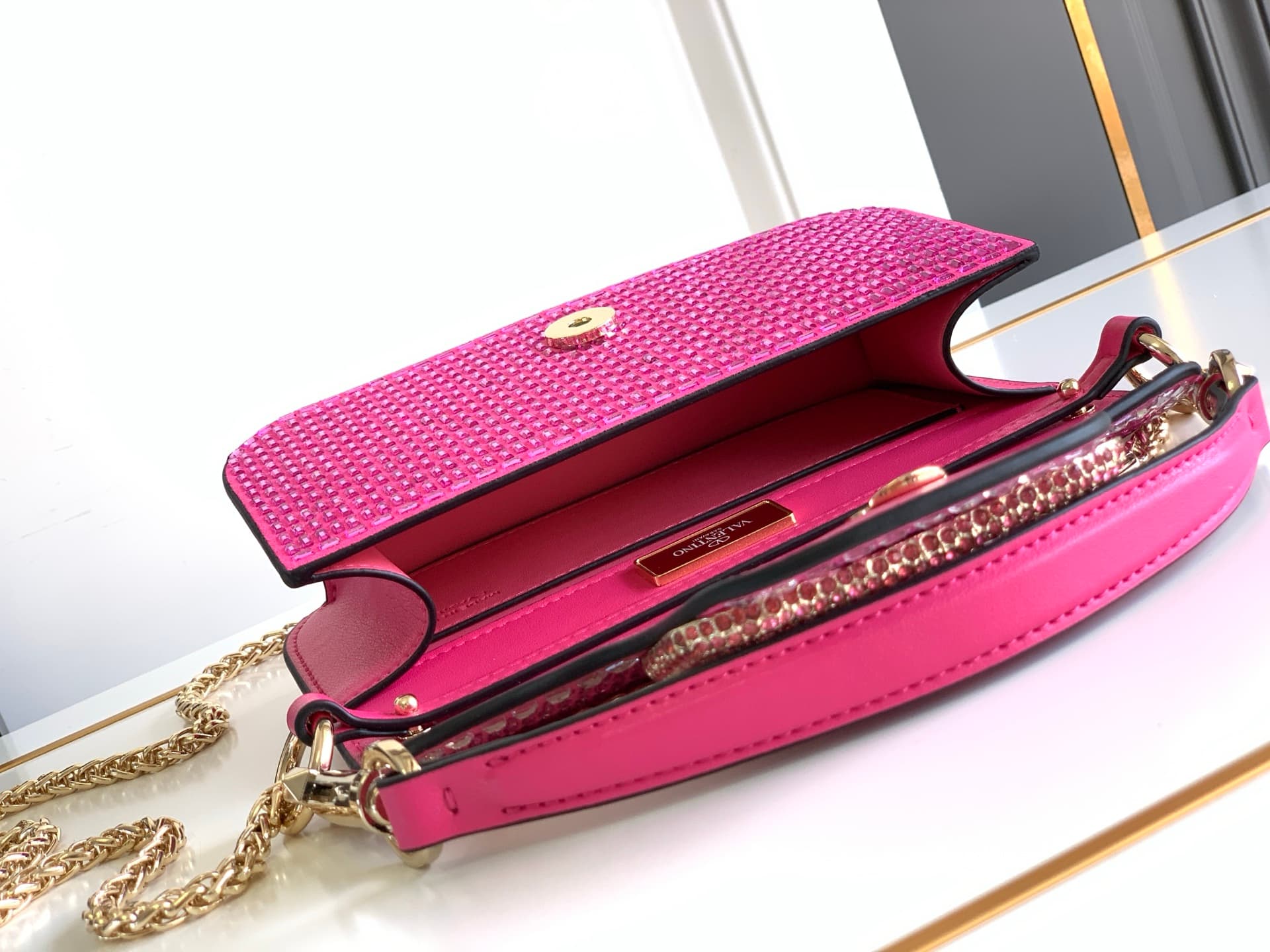 Valentino Mini Crossbody Bag 6065-2