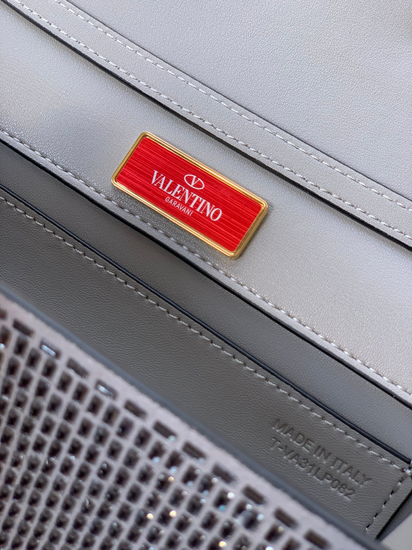 Valentino Mini Crossbody Bag 6065-2