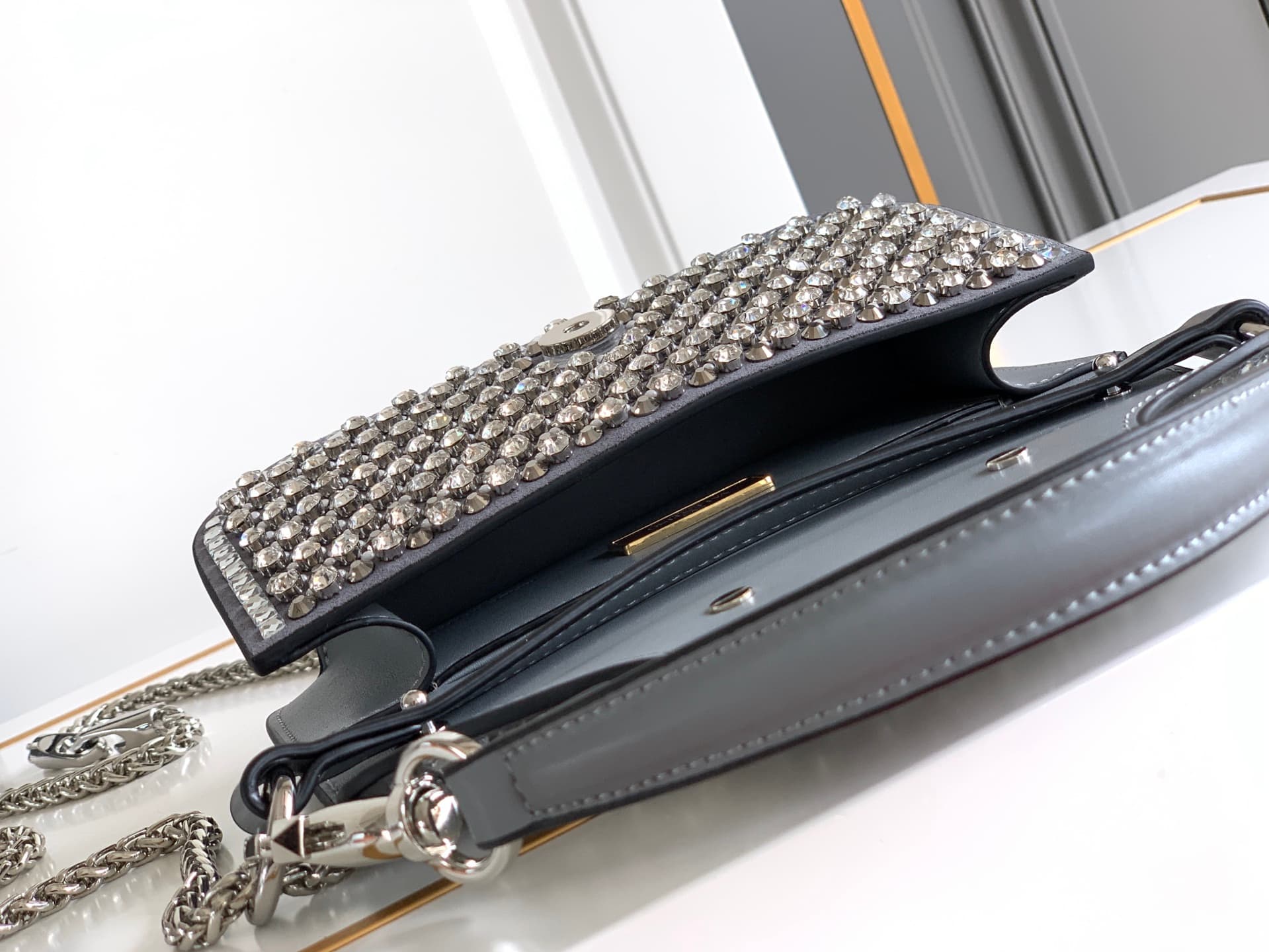 Valentino Crossbody Bag 9929-2