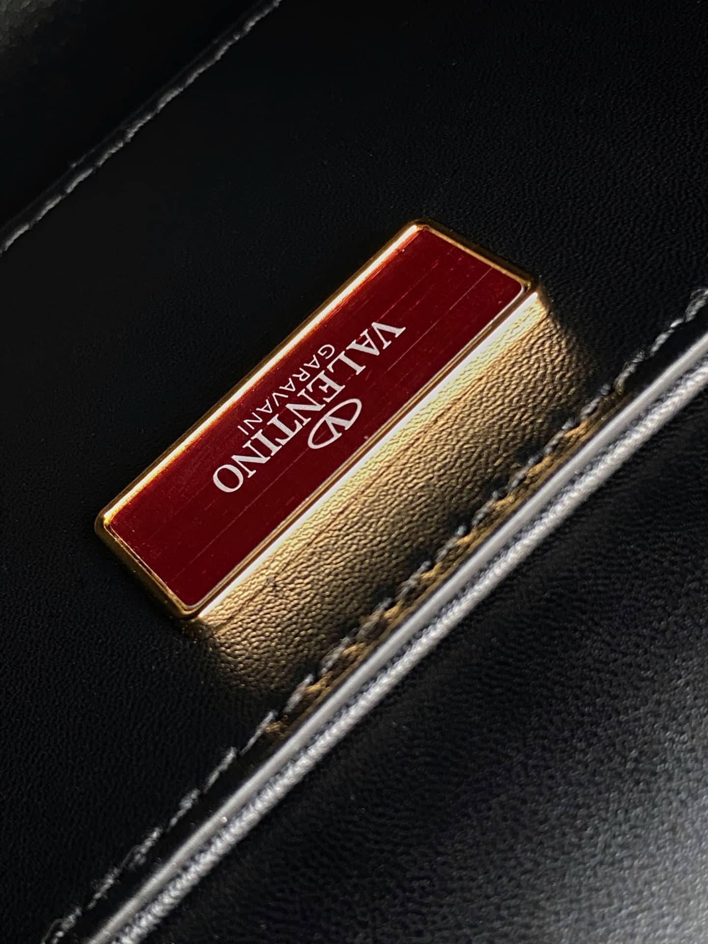 Valentino Crossbody Bag 9911