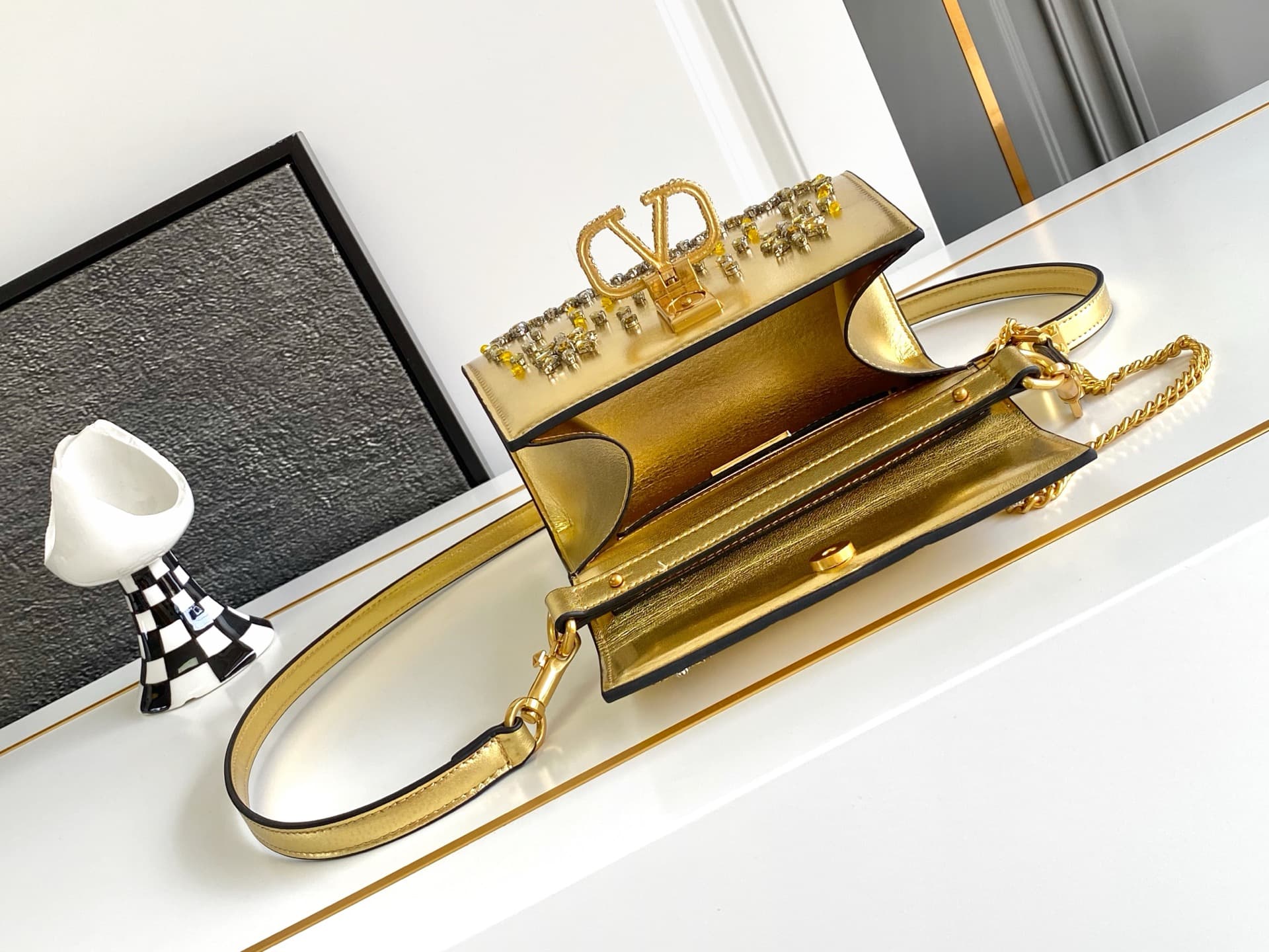 Valentino Crossbody Bag 9911