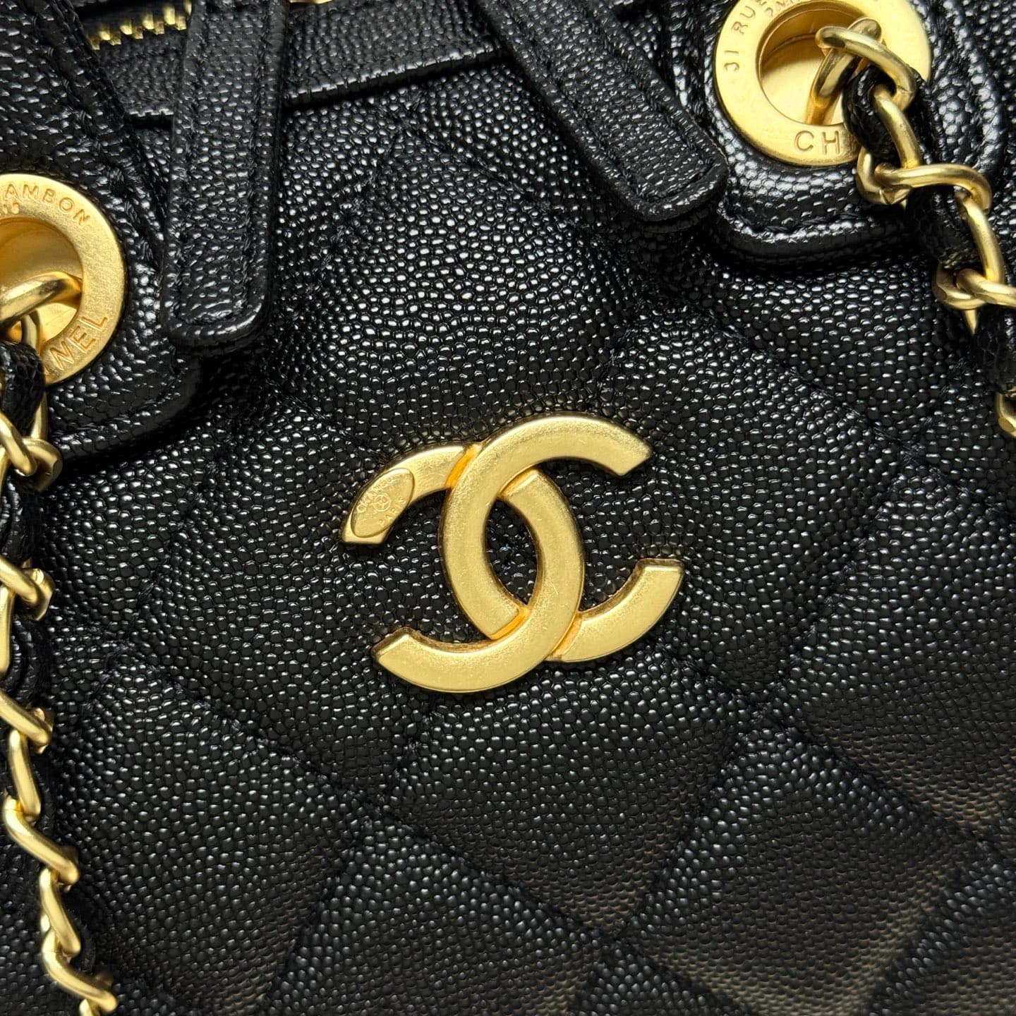 Chanel Small Shoulder Bag 6102