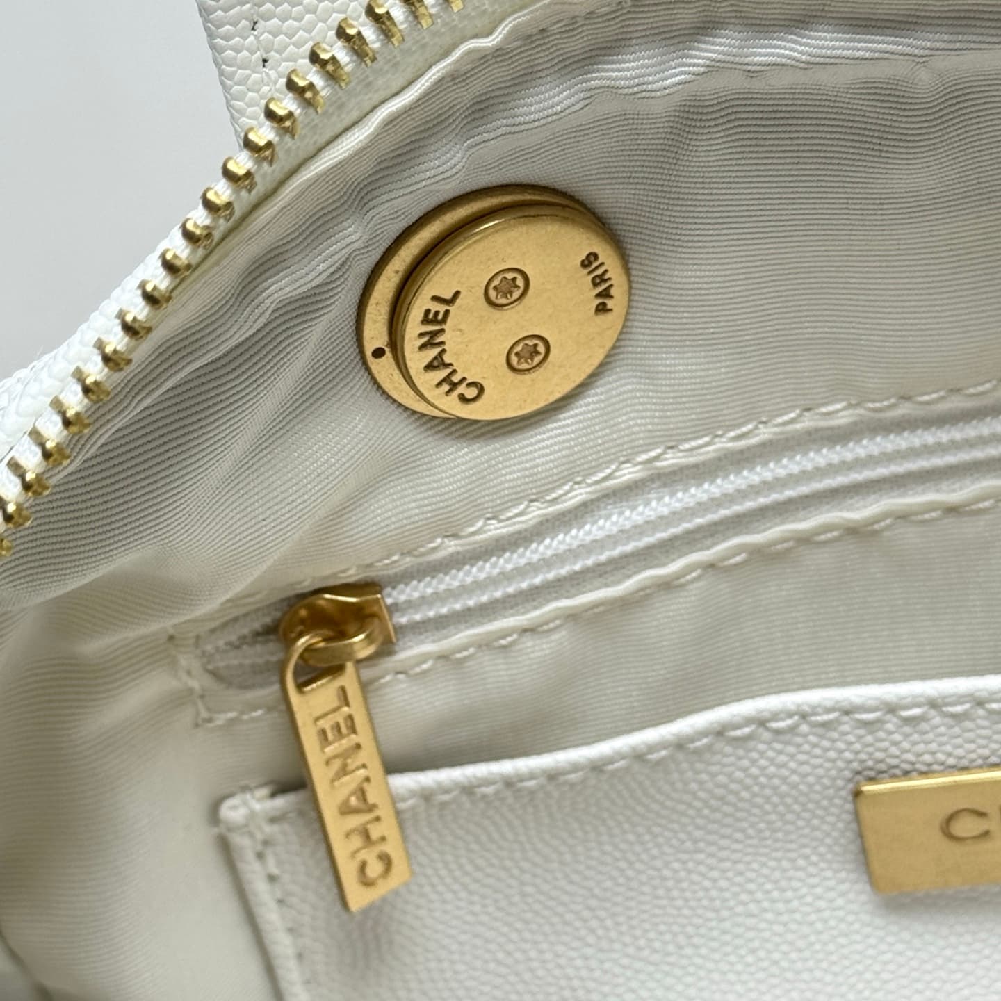 Chanel Small Shoulder Bag 6102