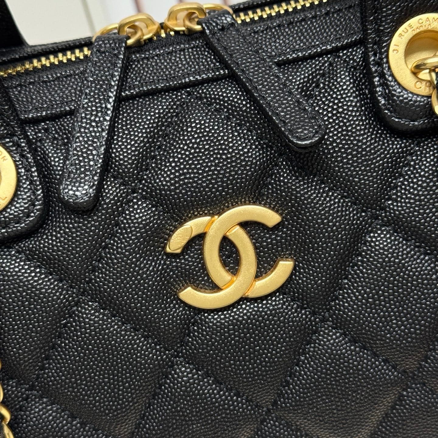 Chanel Large Shoulder Bag 6102