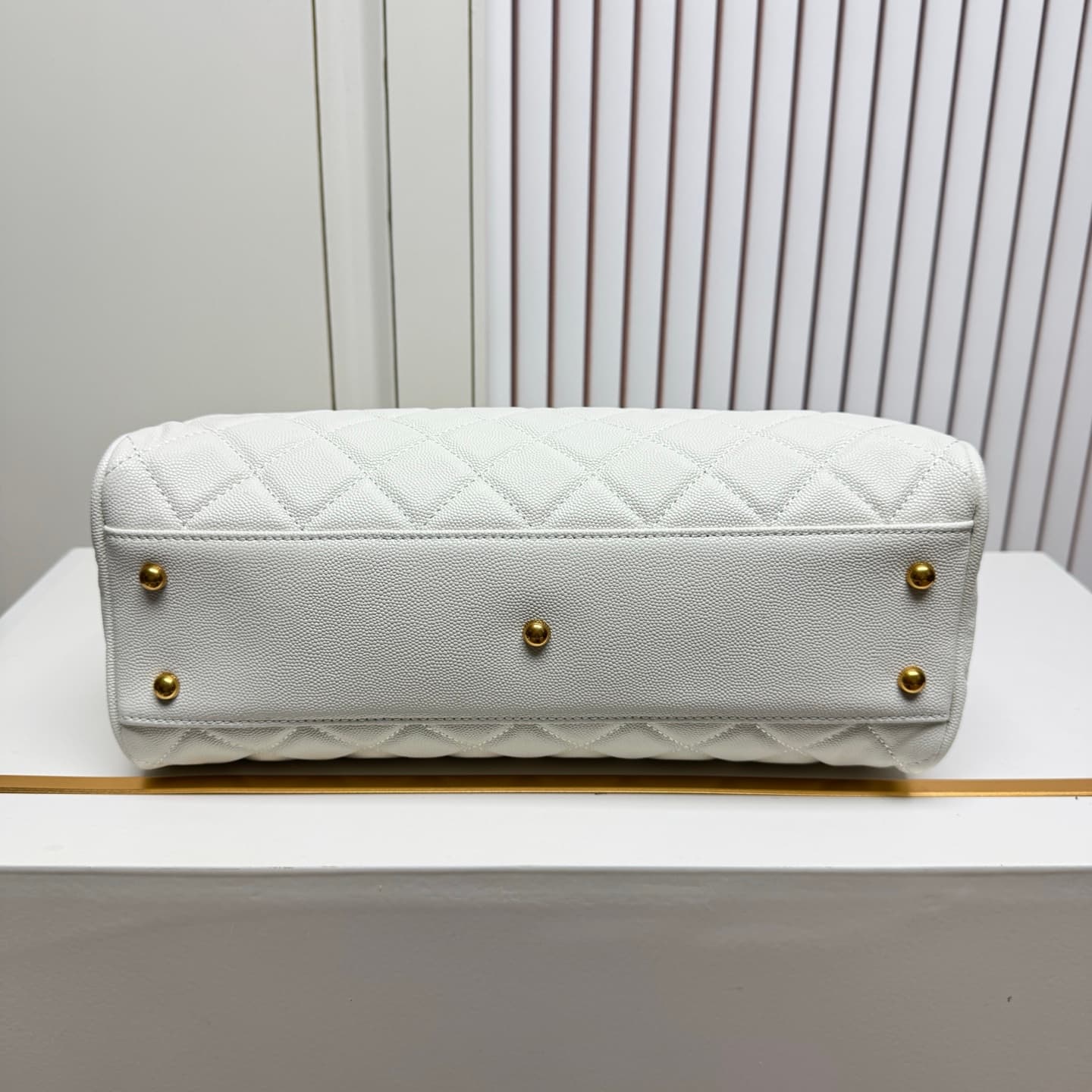 Chanel Large Shoulder Bag 6102