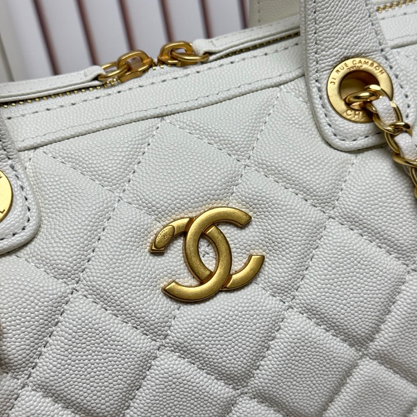 Chanel Large Shoulder Bag 6102
