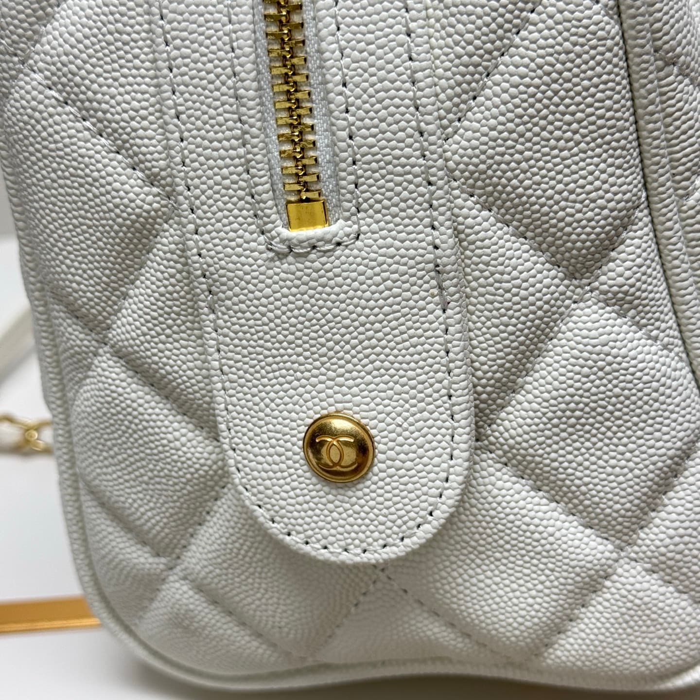 Chanel Large Shoulder Bag 6102