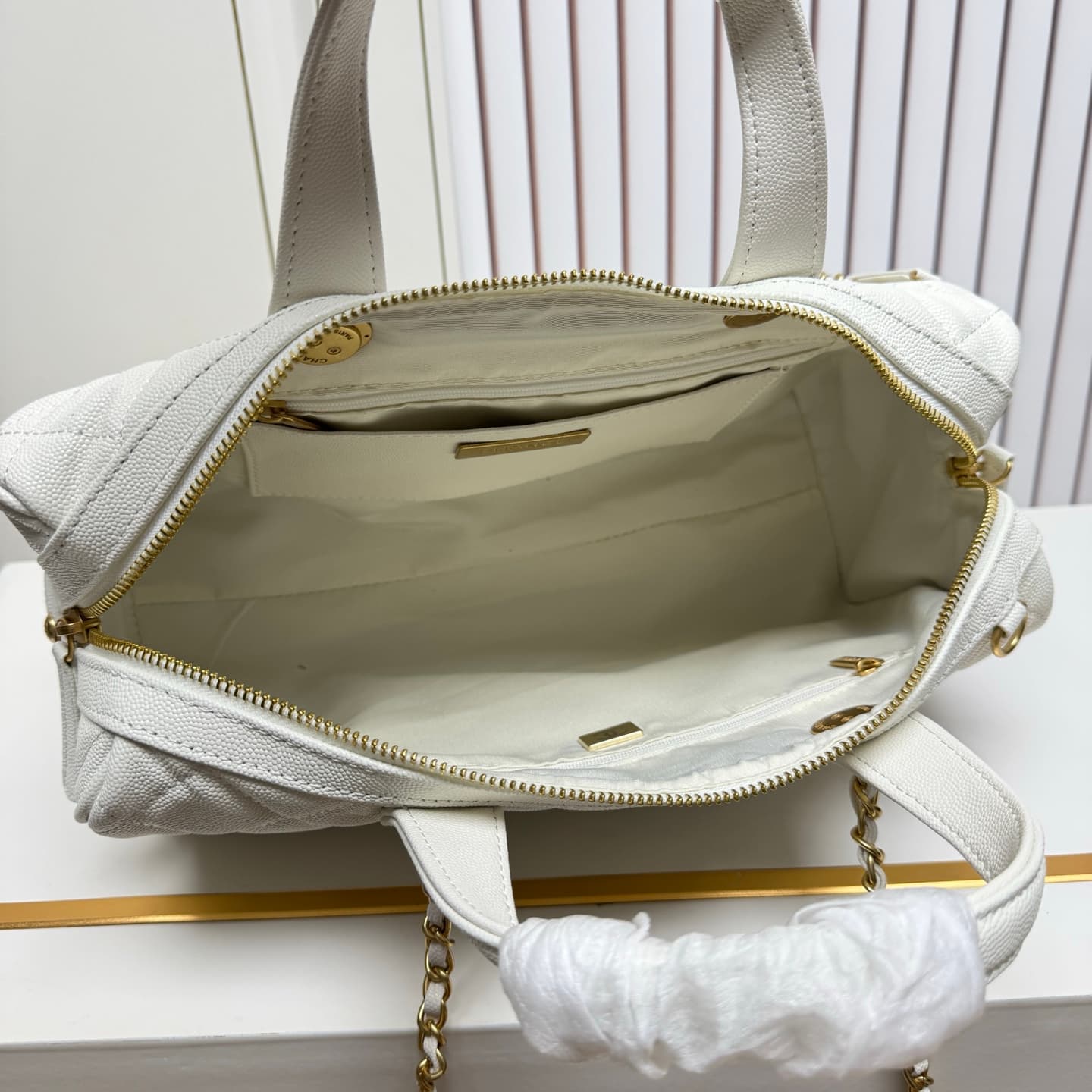 Chanel Large Shoulder Bag 6102