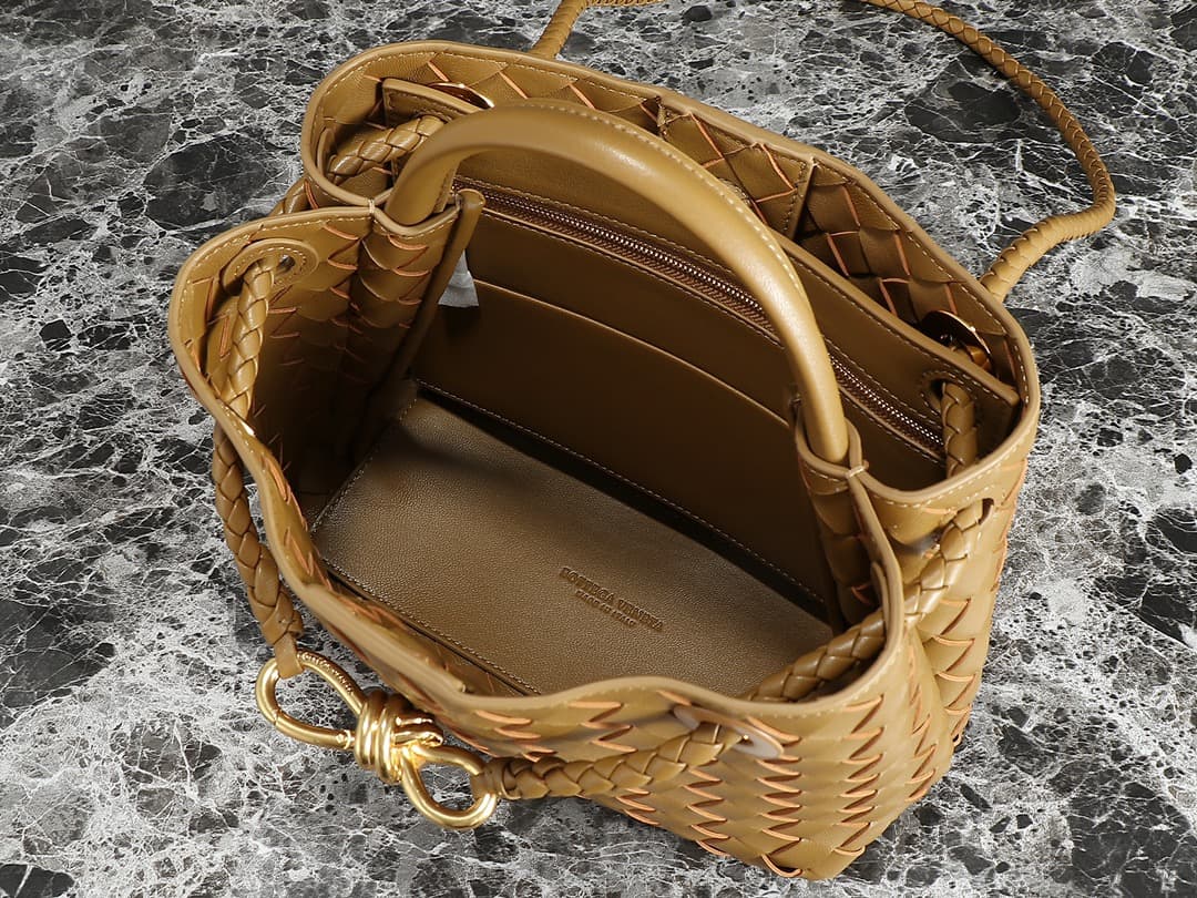 Bottega Veneta Cream Bag