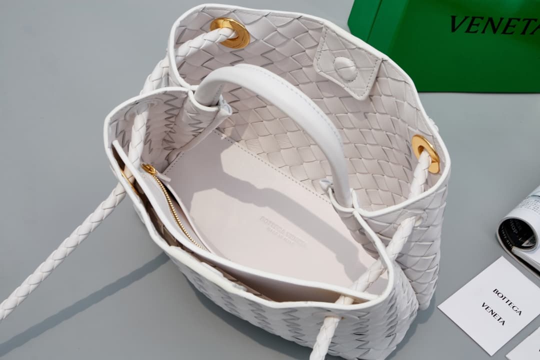 Bottega Veneta Cream Bag