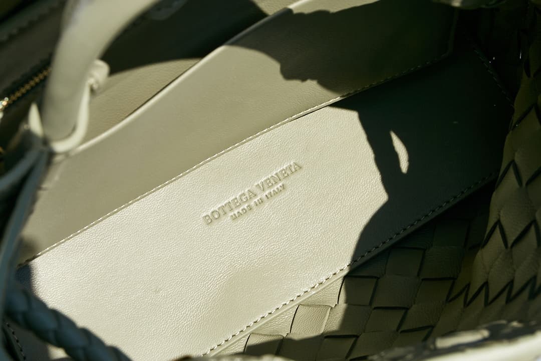 Bottega Veneta Cream Bag