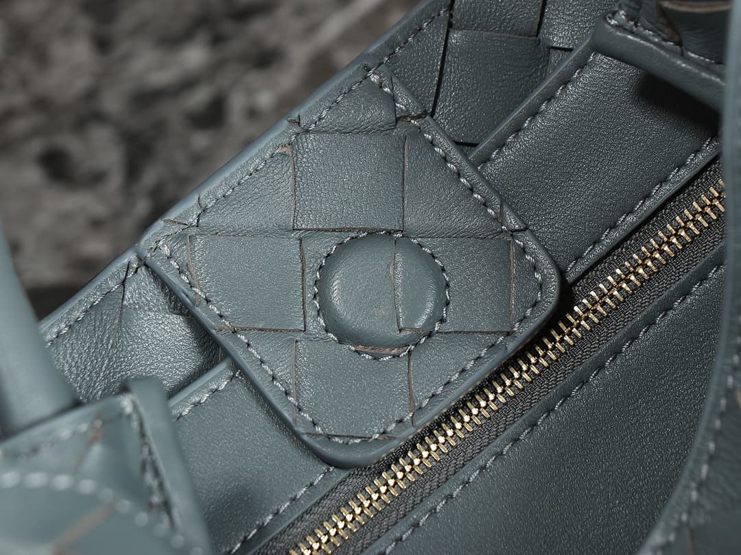 Bottega Veneta Cream Bag