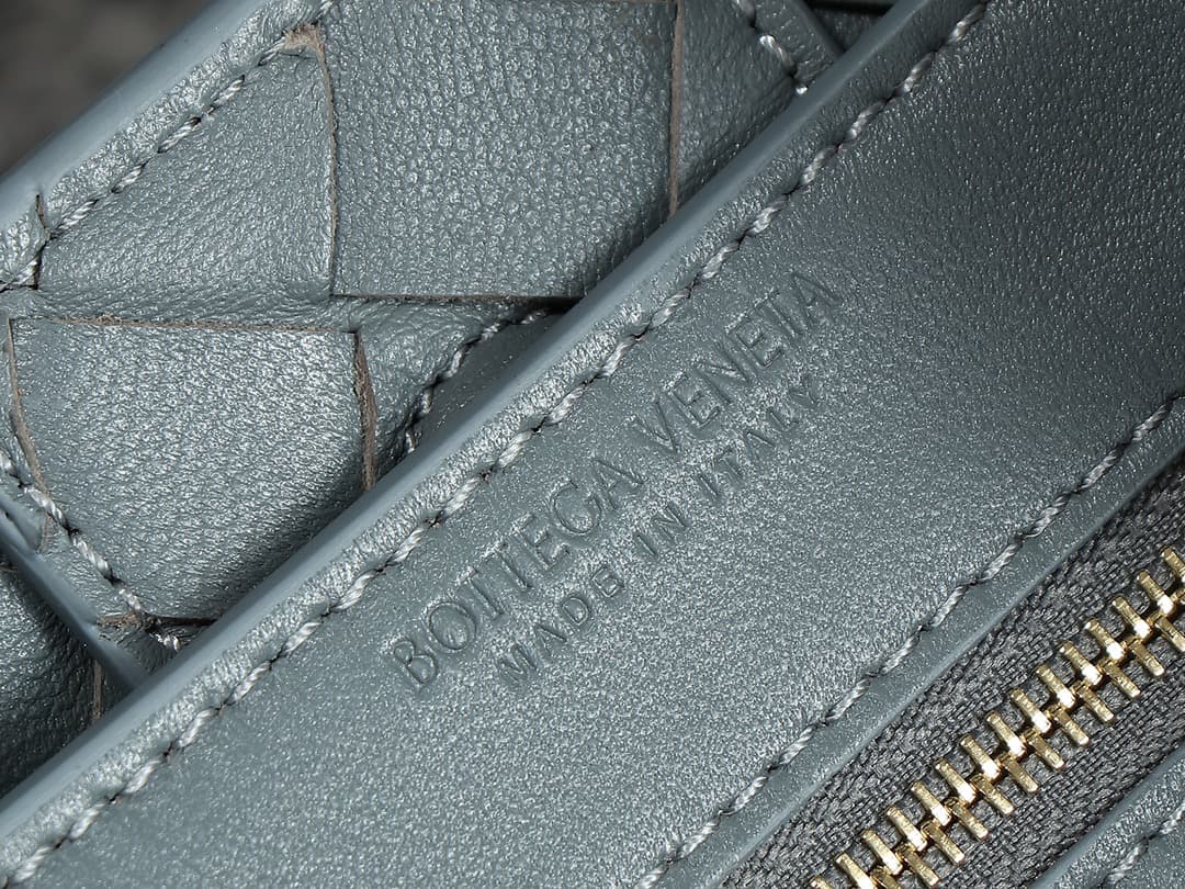 Bottega Veneta Cream Bag