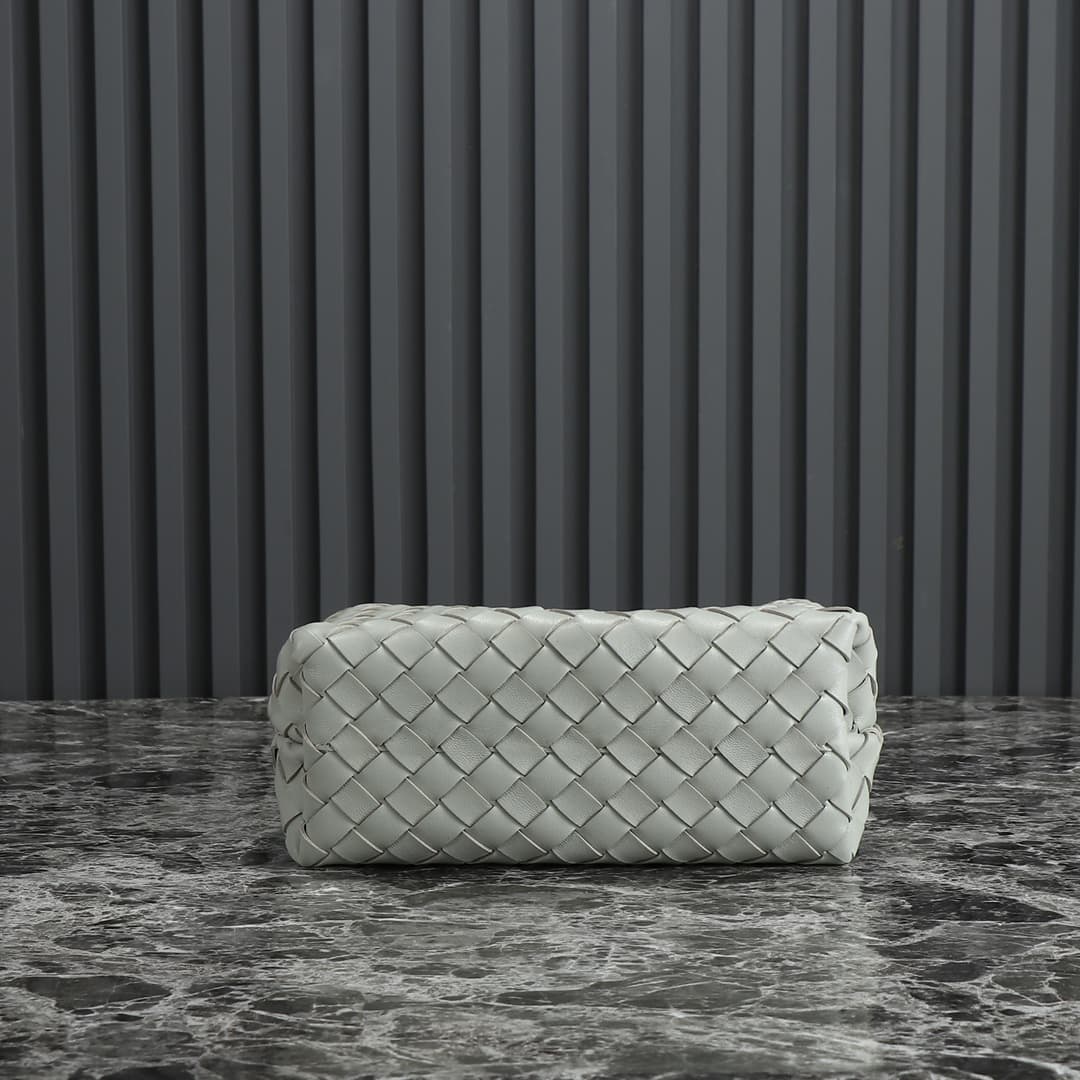 Bottega Veneta Cream Bag