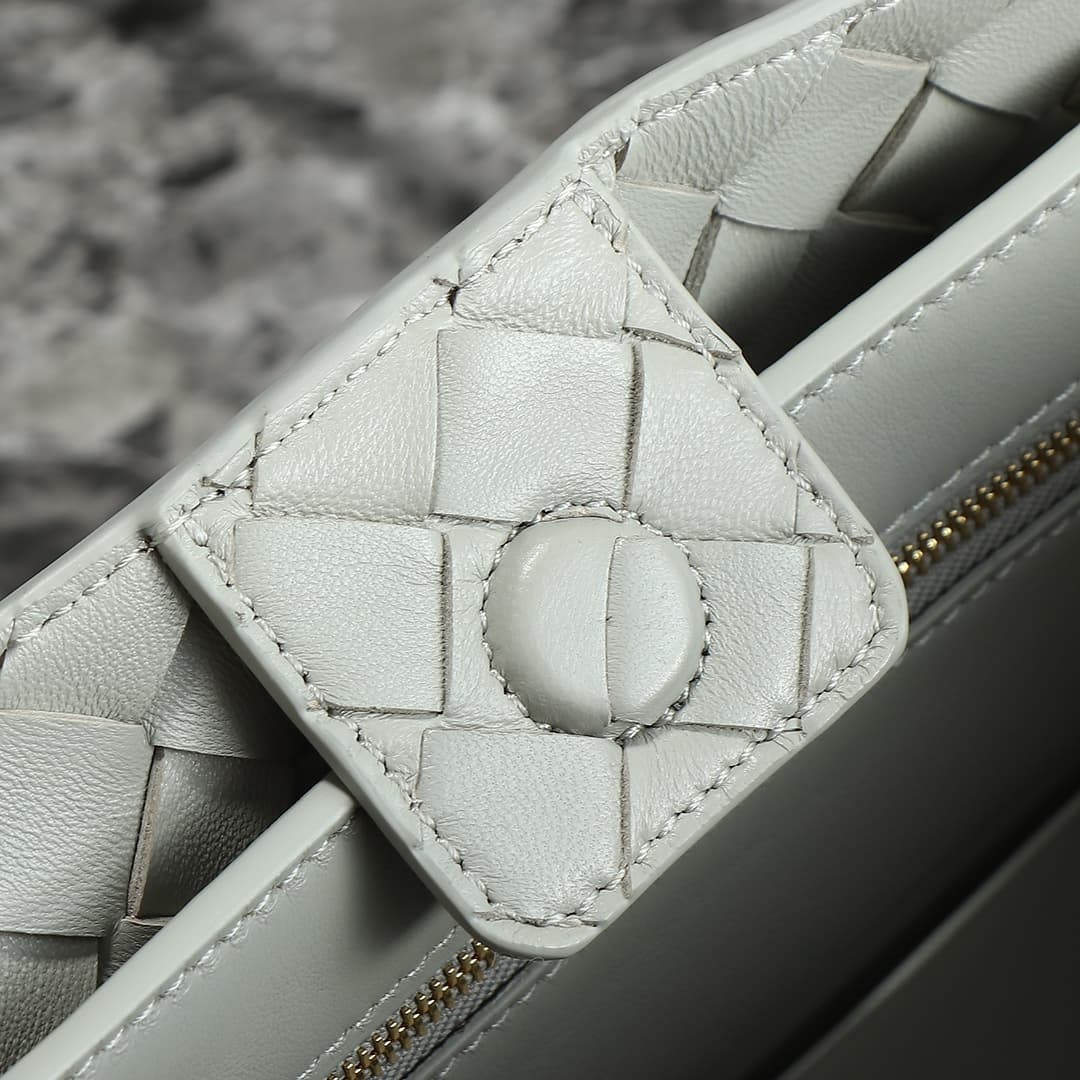 Bottega Veneta Cream Bag