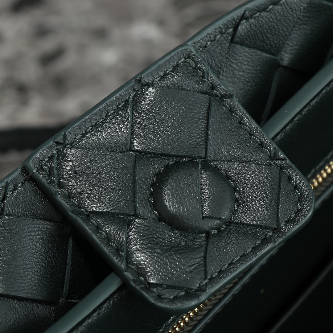 Bottega Veneta Cream Bag