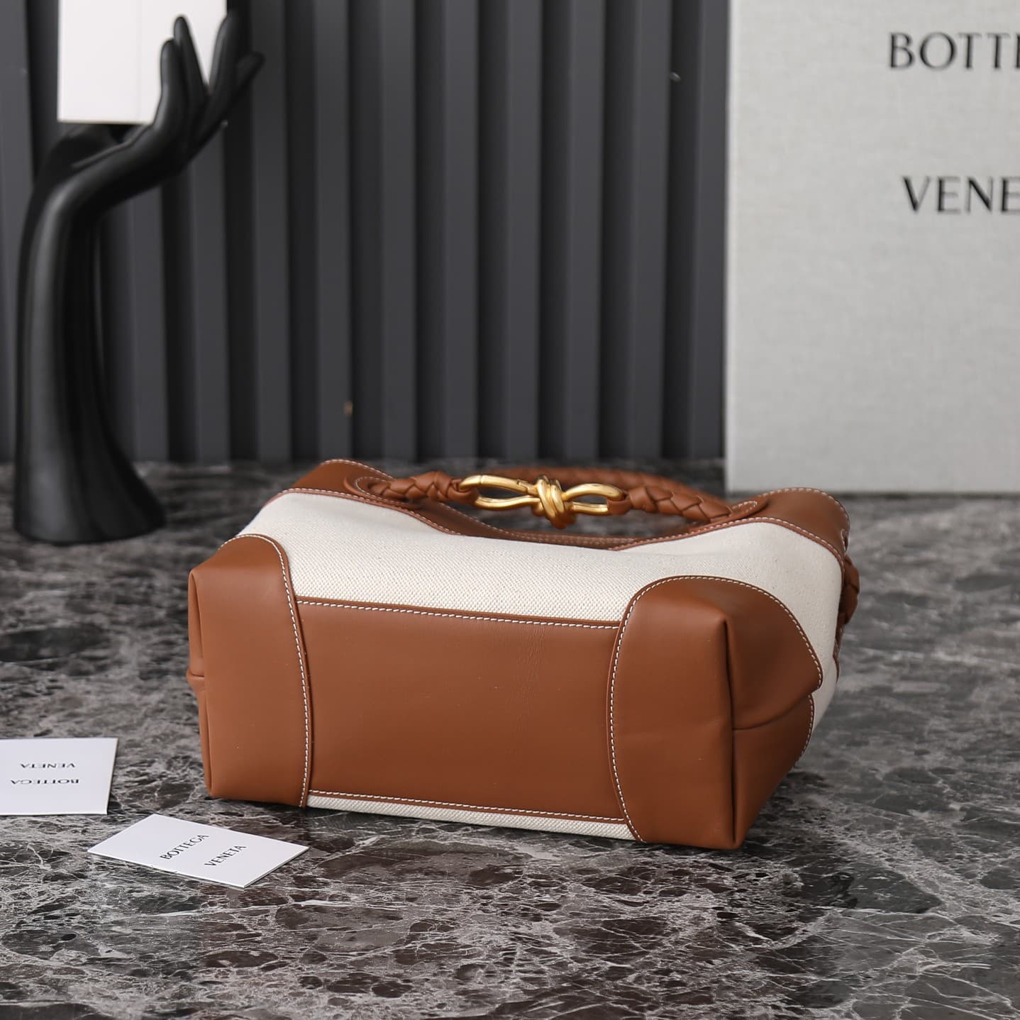 Bottega Veneta Product 80841