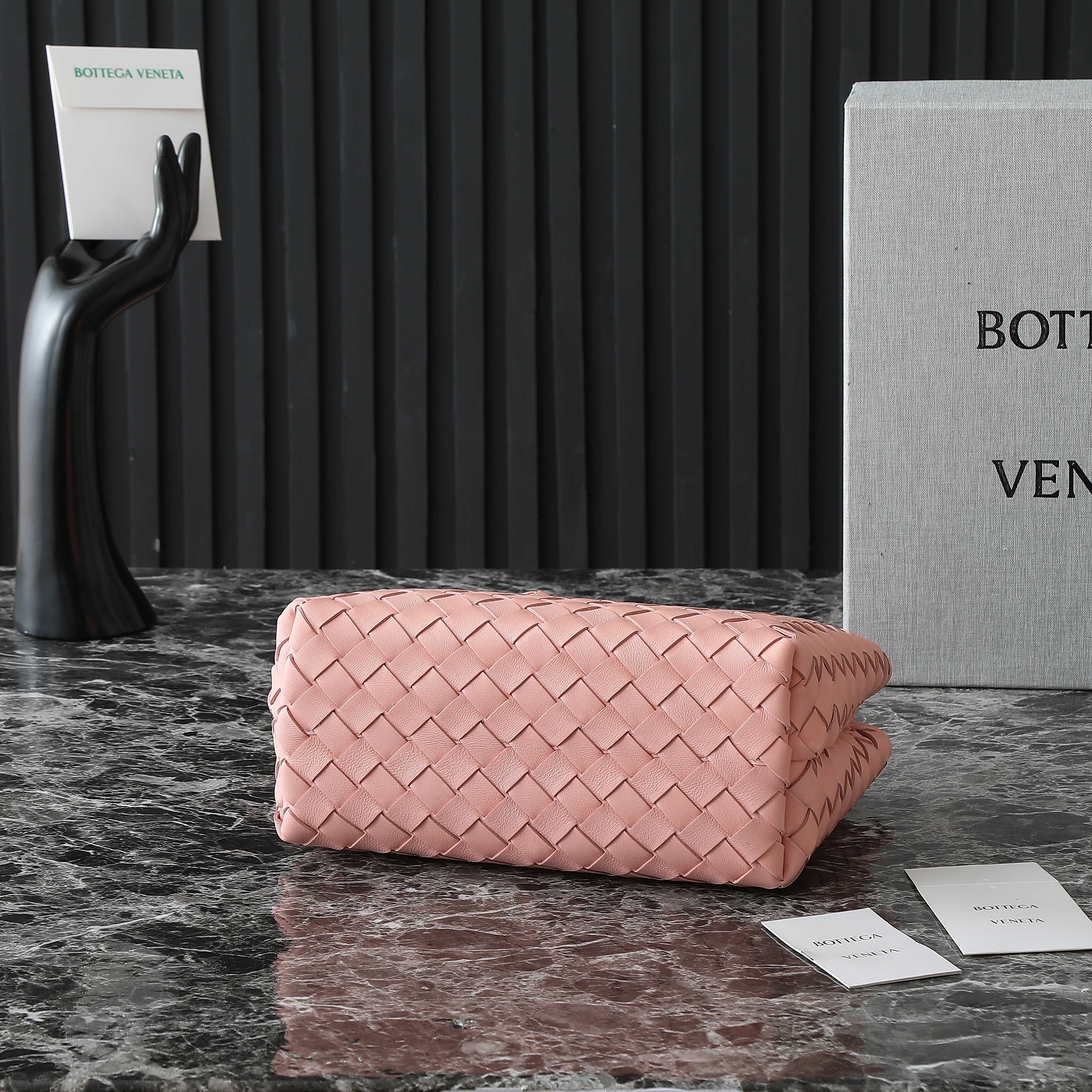 Bottega Veneta Cream Bag