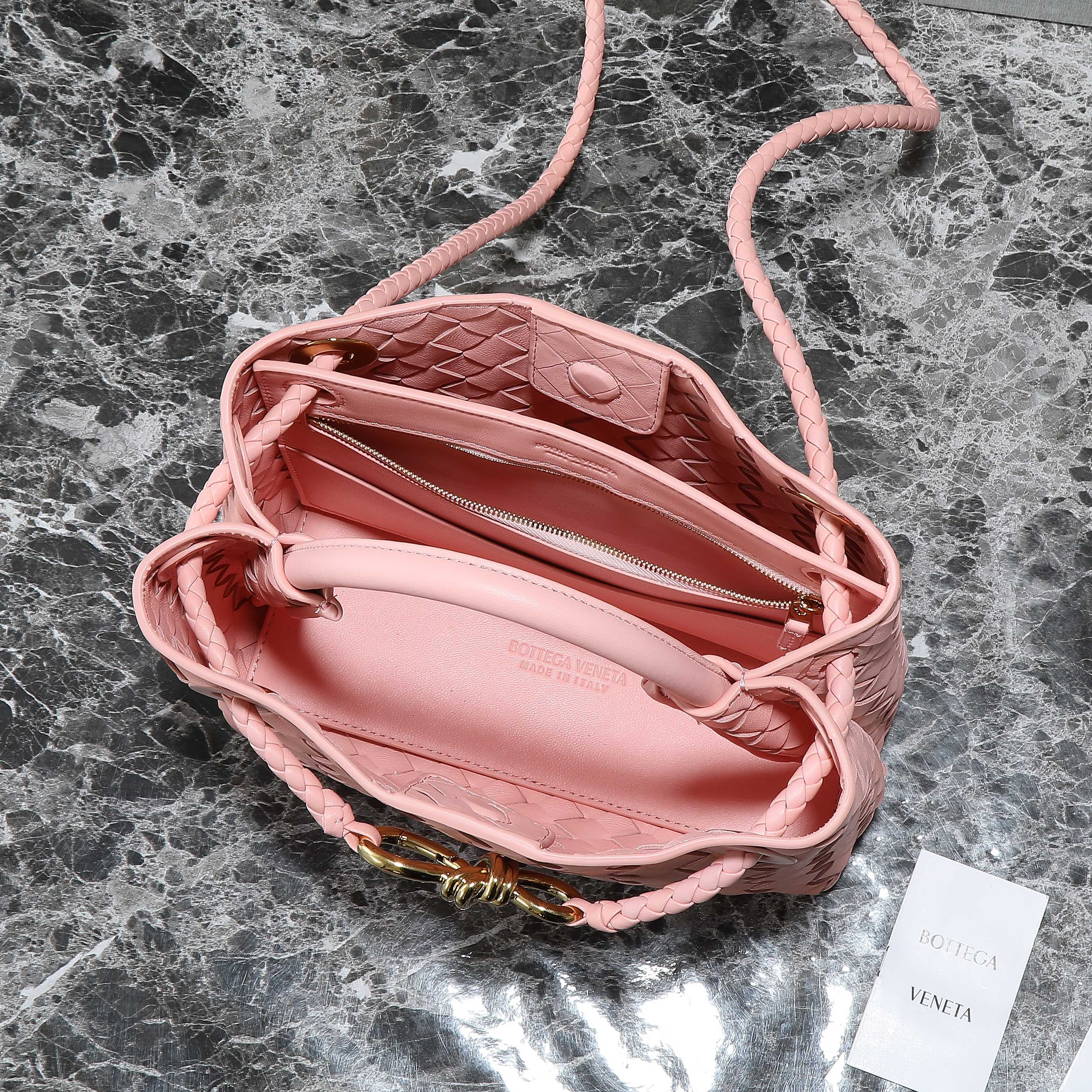 Bottega Veneta Cream Bag