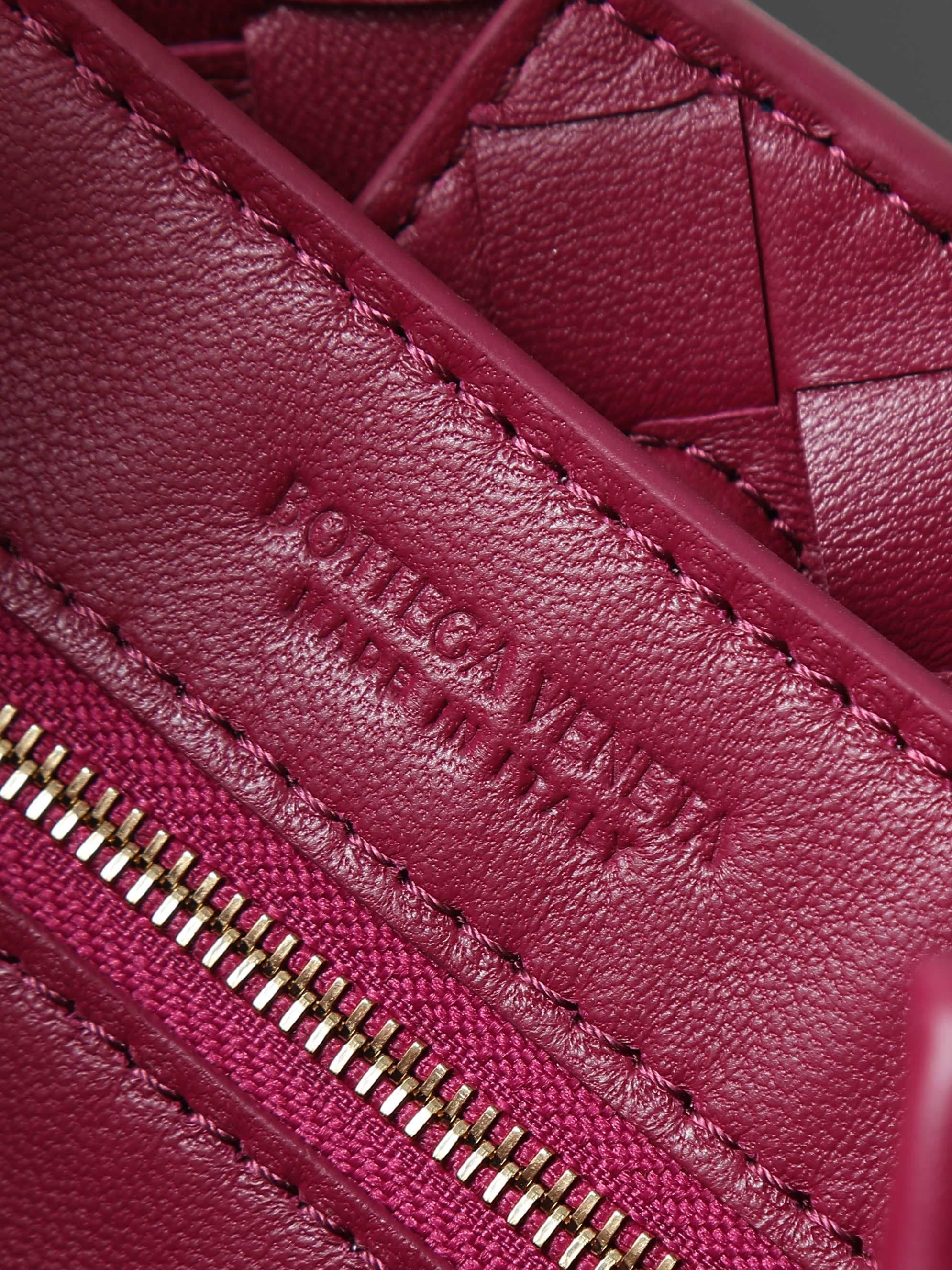 Bottega Veneta Cream Bag