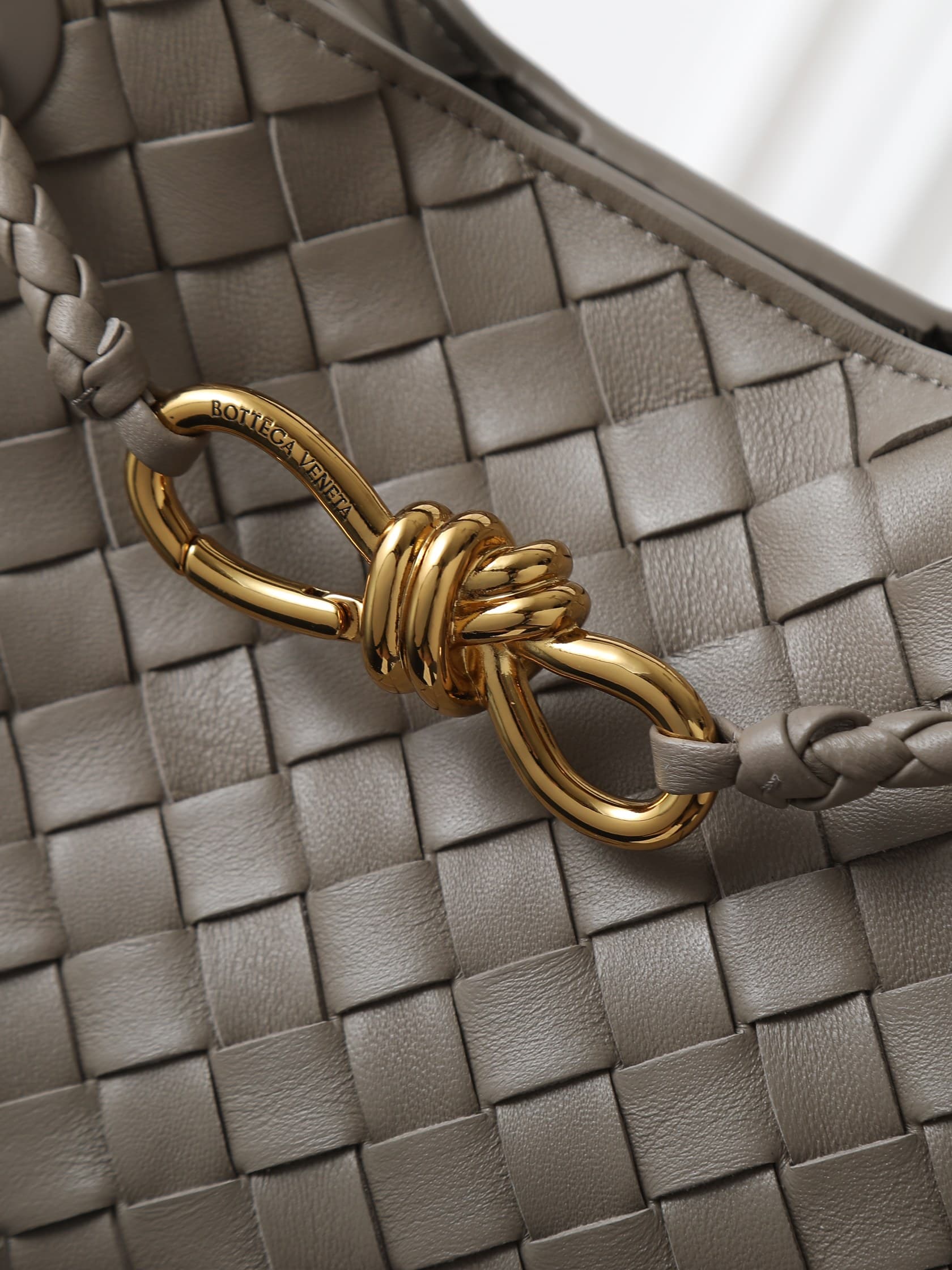 Bottega Veneta Purple Bag 80841