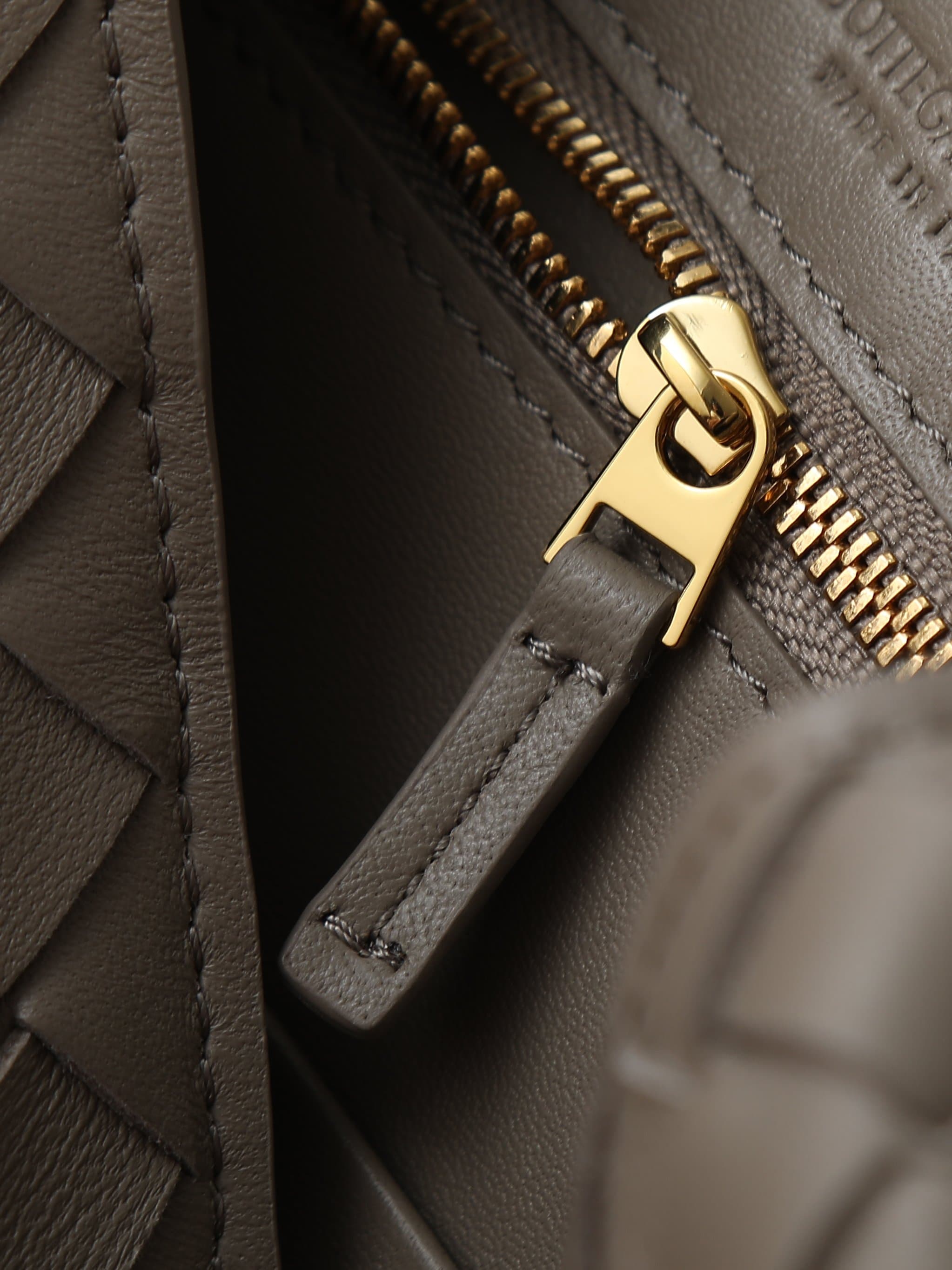 Bottega Veneta Purple Bag 80841