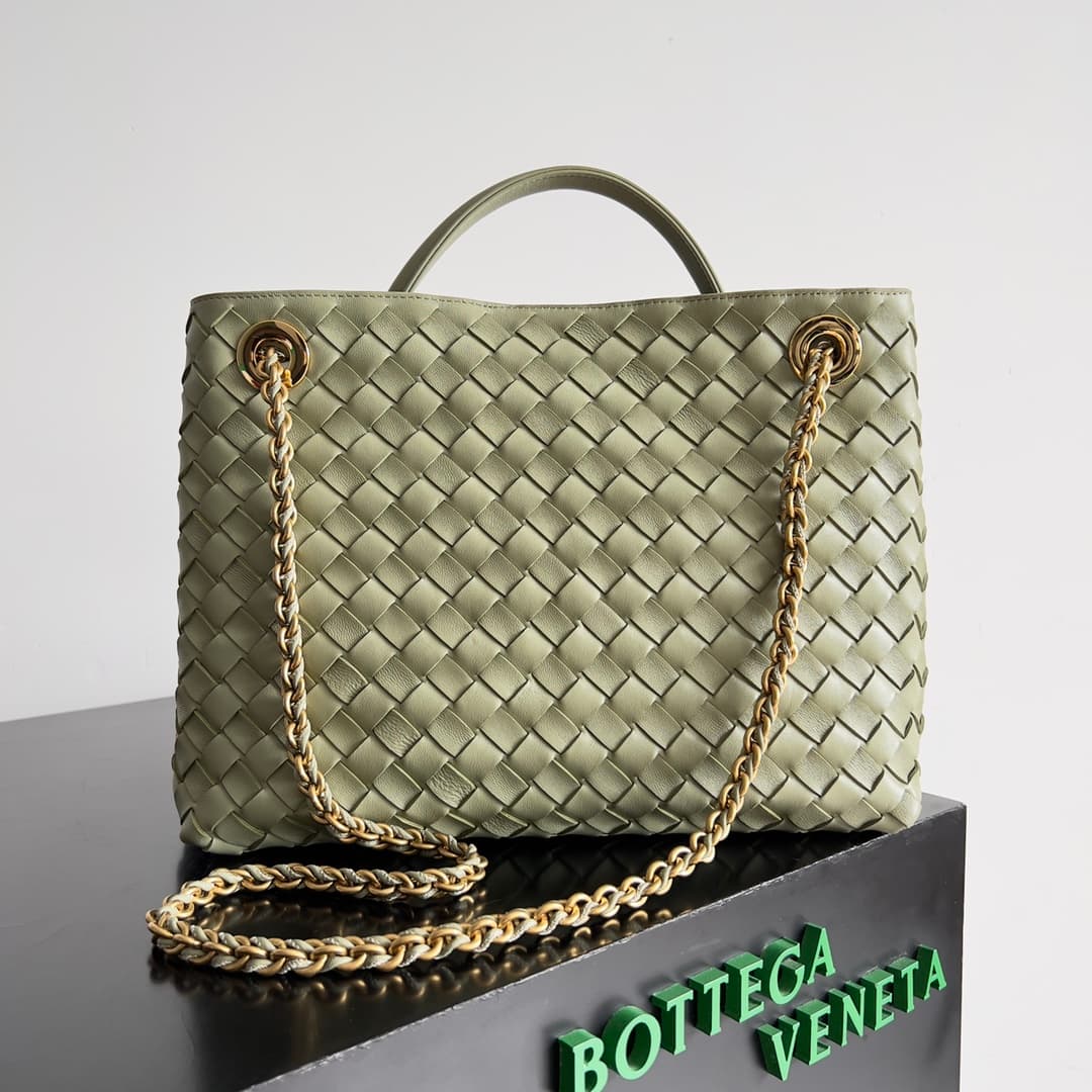 Bottega Veneta Gold Small Bag 786009