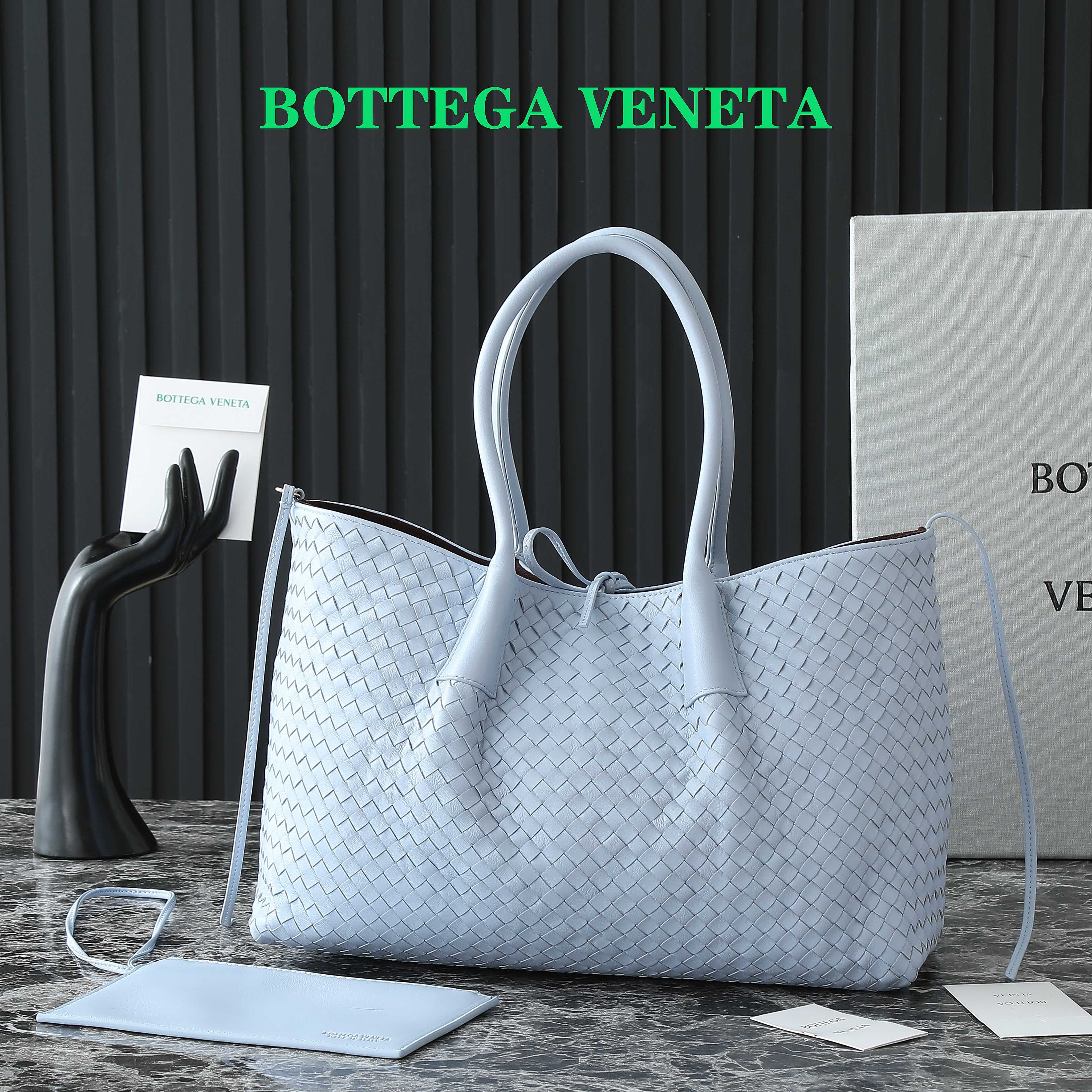 Bottega Veneta Tote Bag 817166