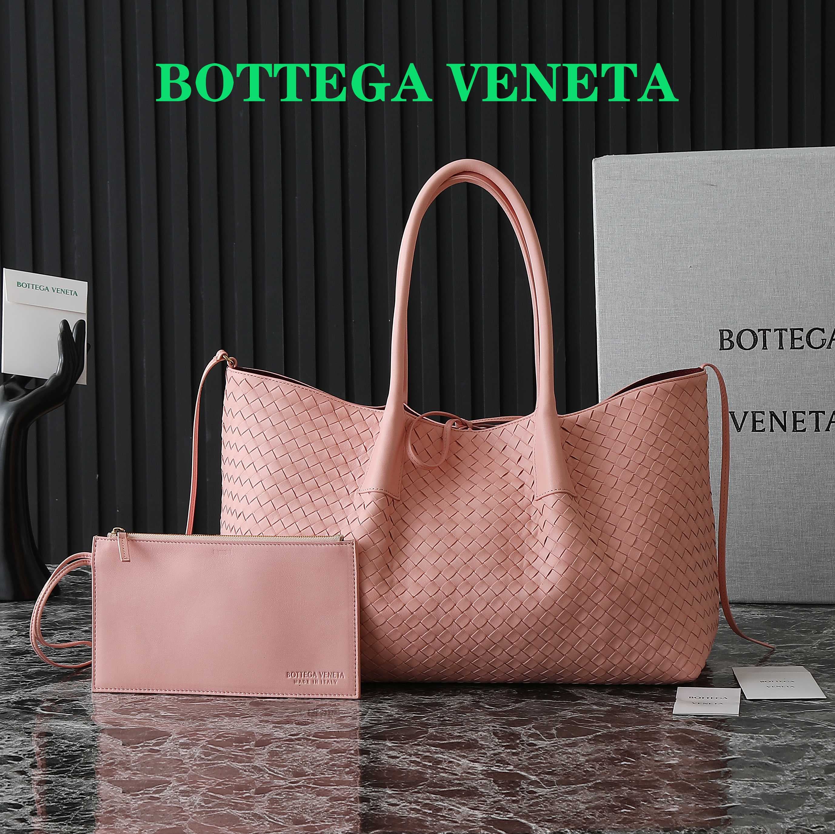 Bottega Veneta Tote Bag 817166