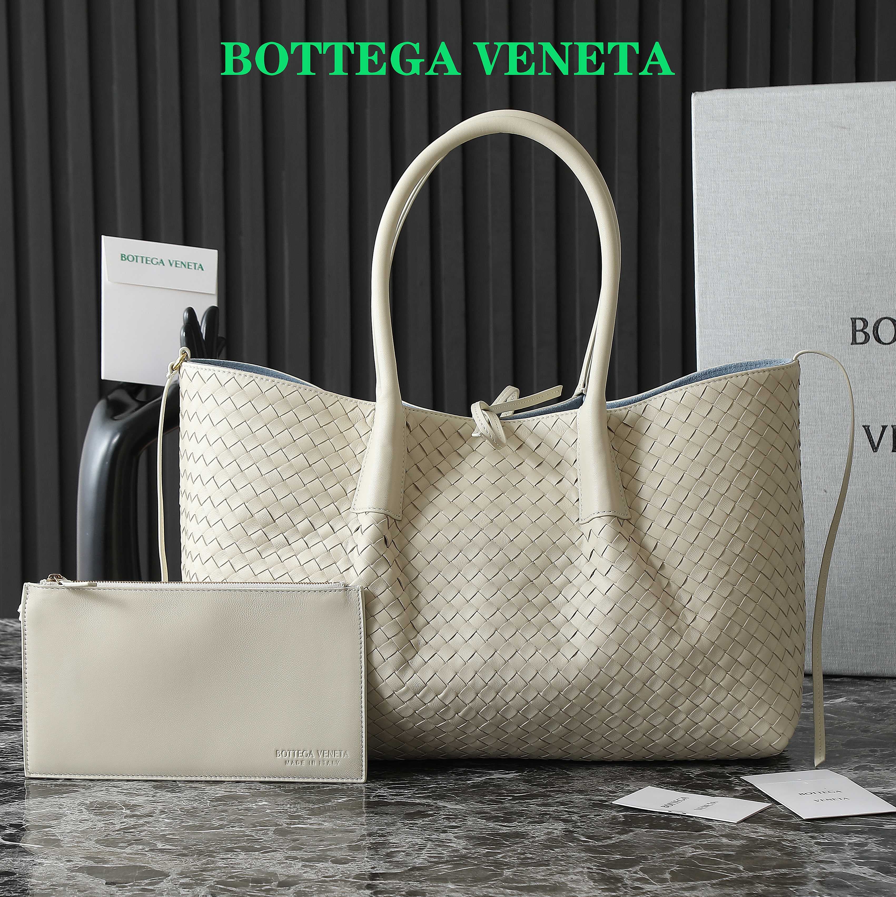Bottega Veneta Tote Bag 817166