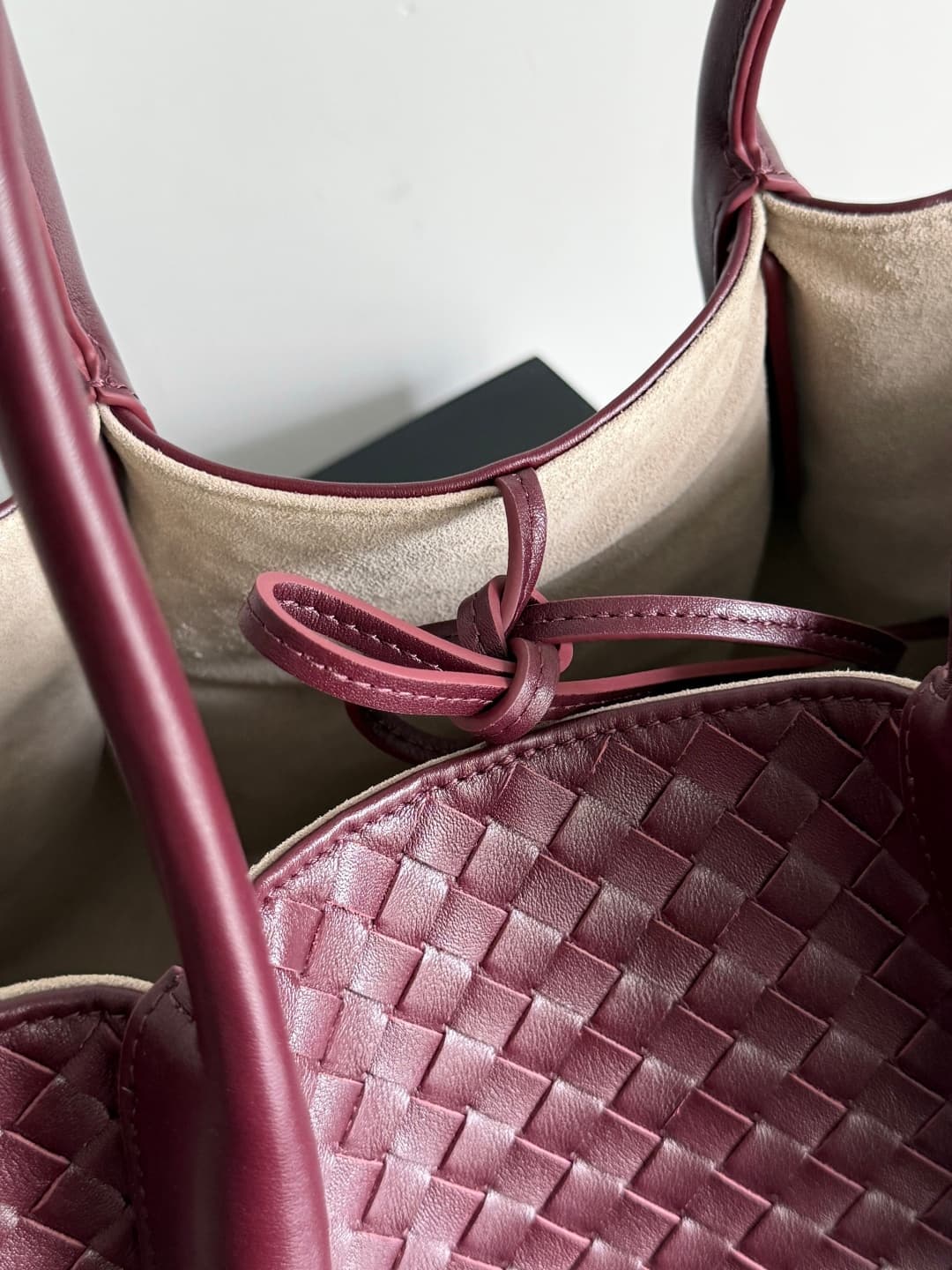 Bottega Veneta Shoulder Bag 817166