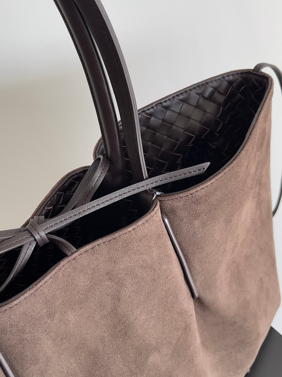 Bottega Veneta Shoulder Bag 817166