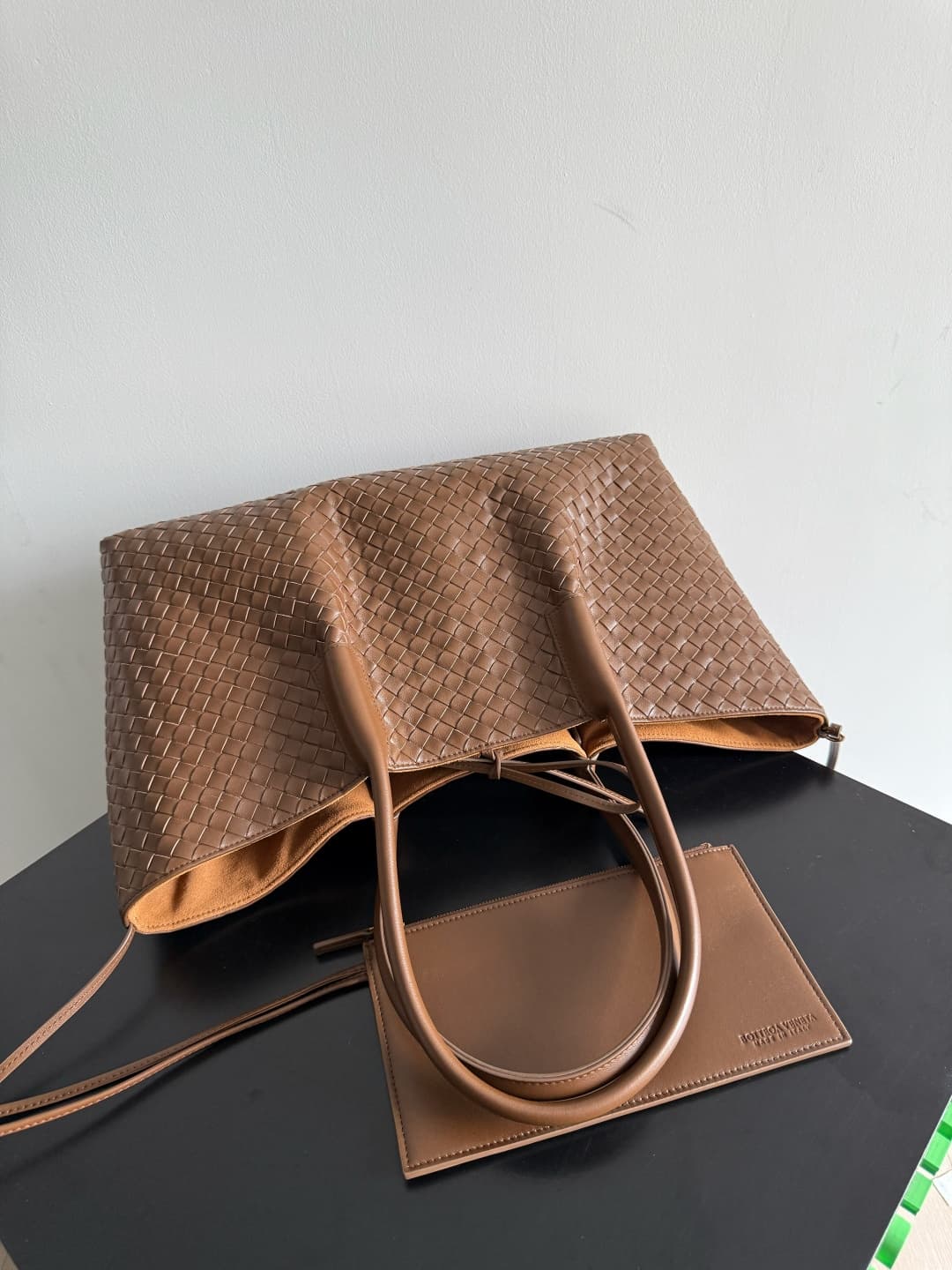 Bottega Veneta Shoulder Bag 817166