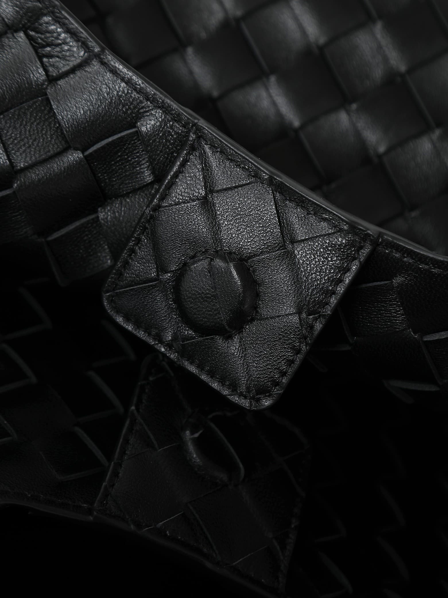 Bottega Veneta Small Bag 844249