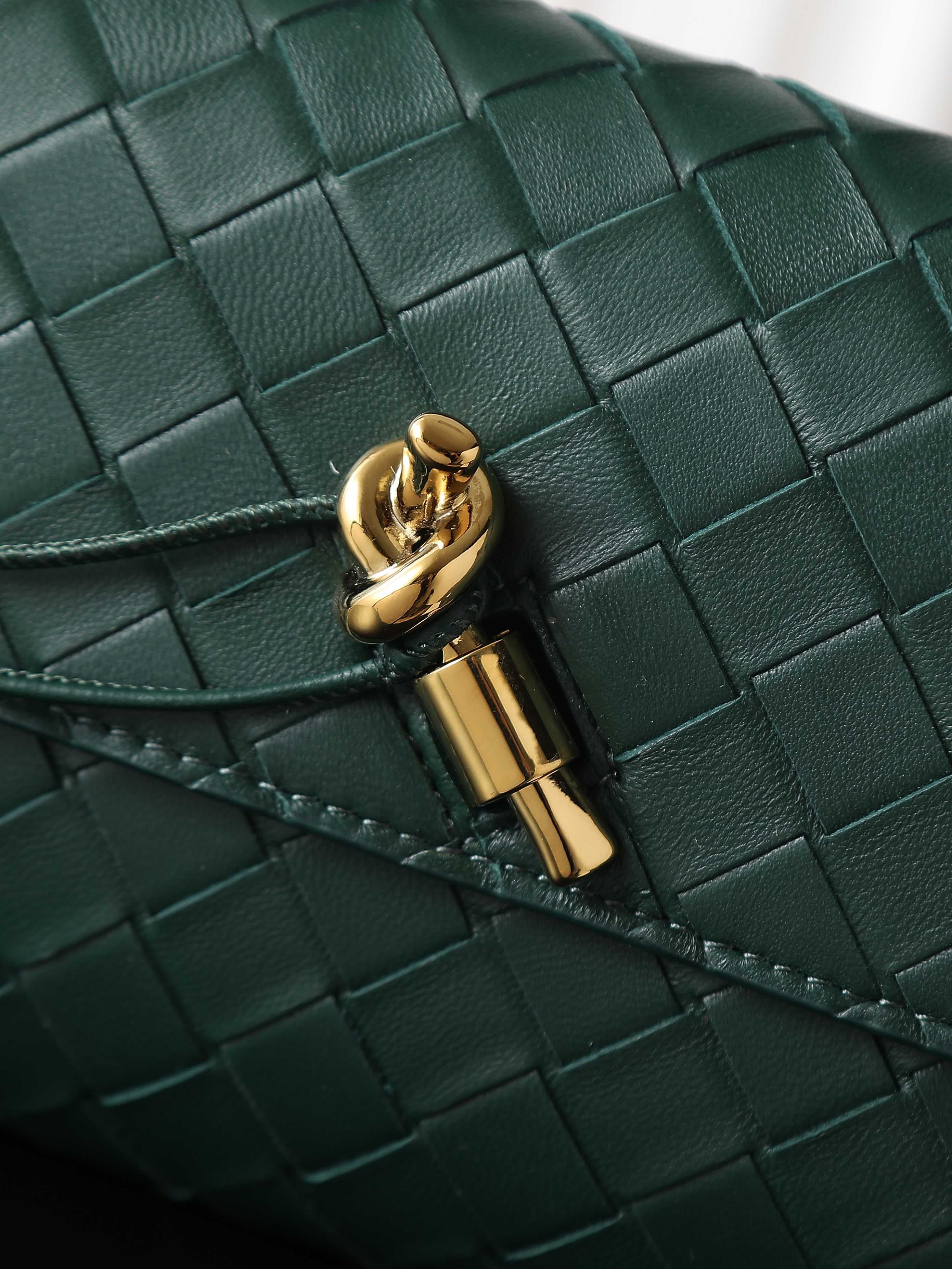 Bottega Veneta Yellow Bag 741511
