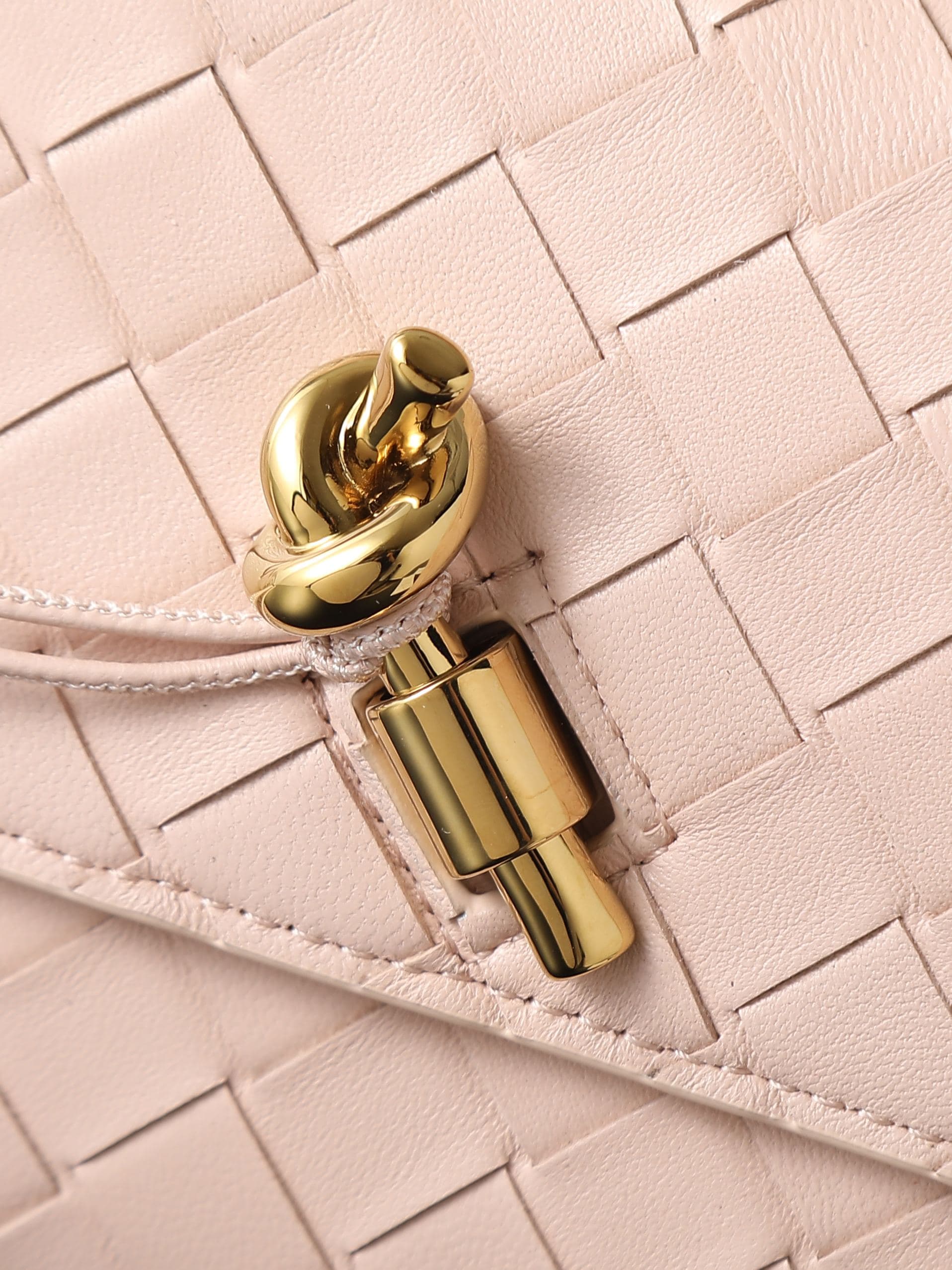 Bottega Veneta Yellow Bag 741511