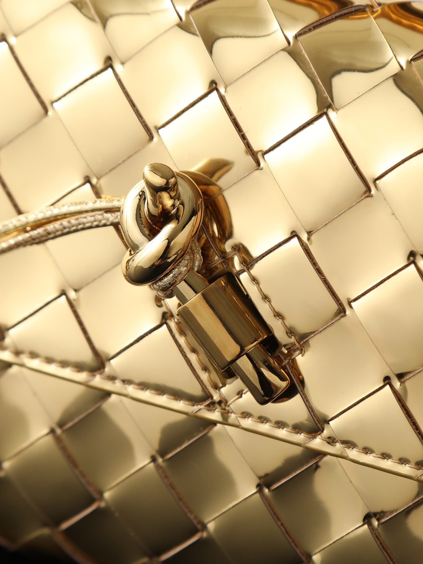 Bottega Veneta Yellow Bag 741511