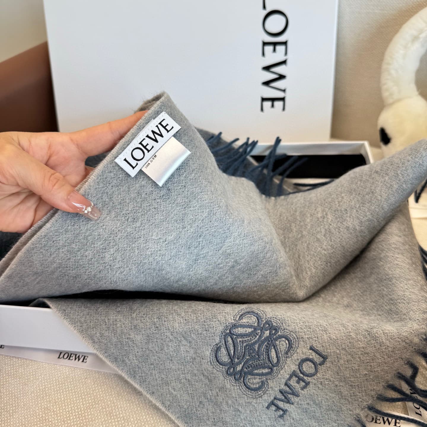 Loewe Product