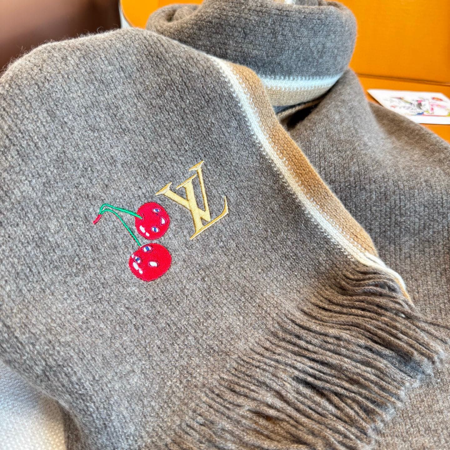 Louis Vuitton Product