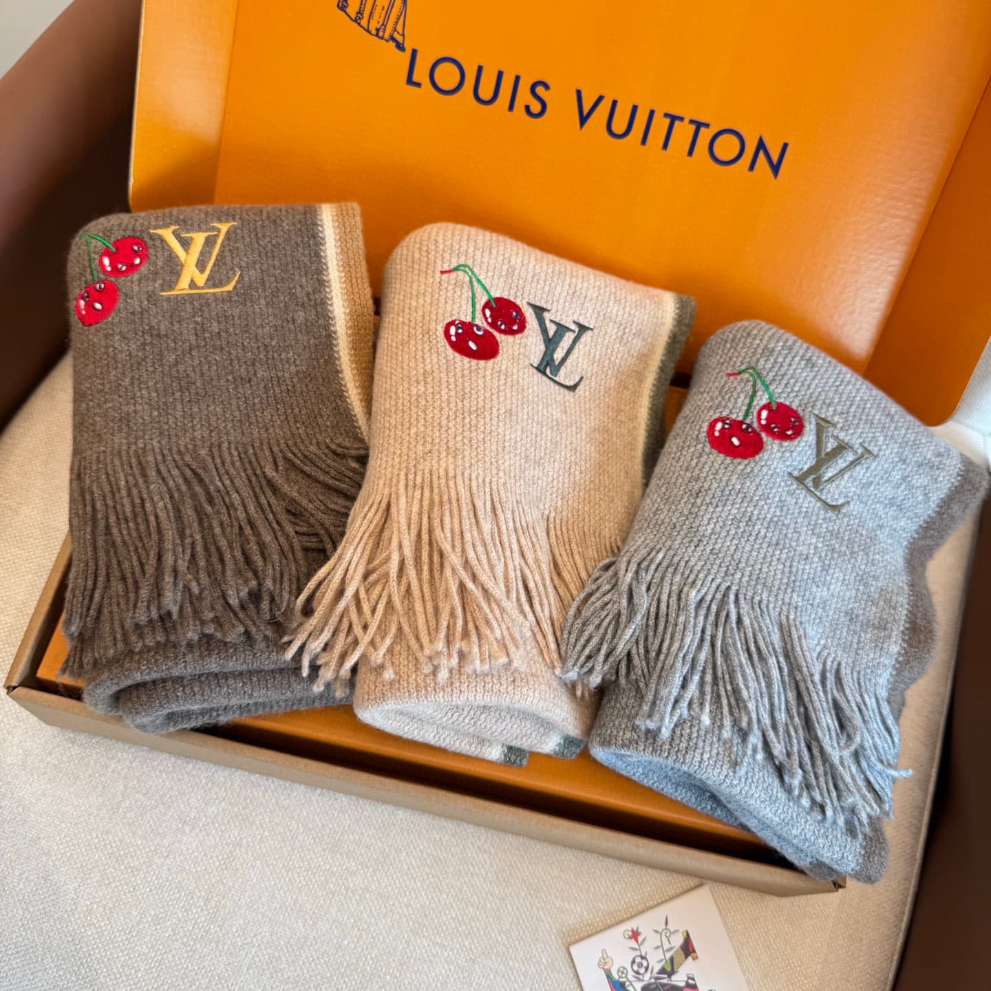 Louis Vuitton Product