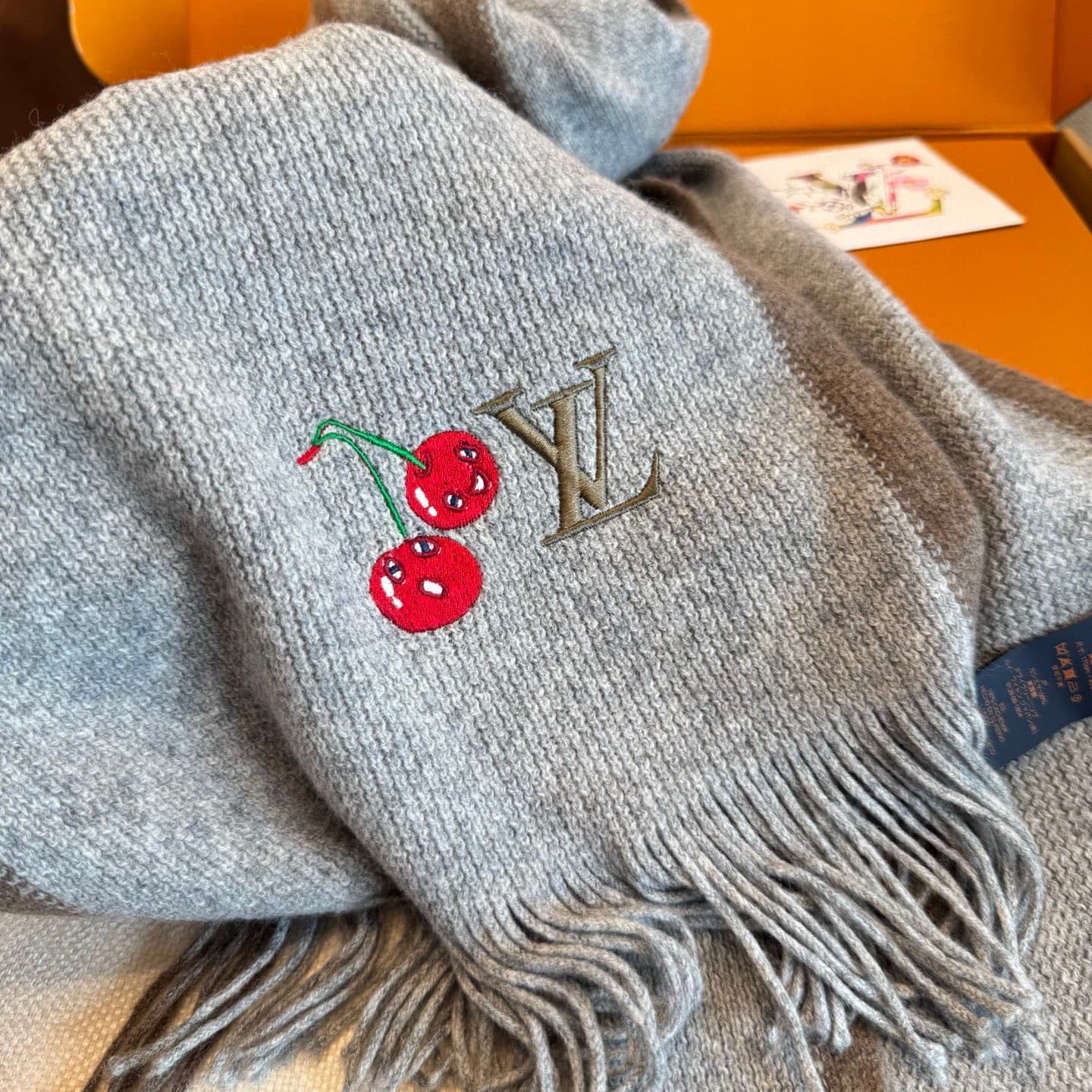 Louis Vuitton Product